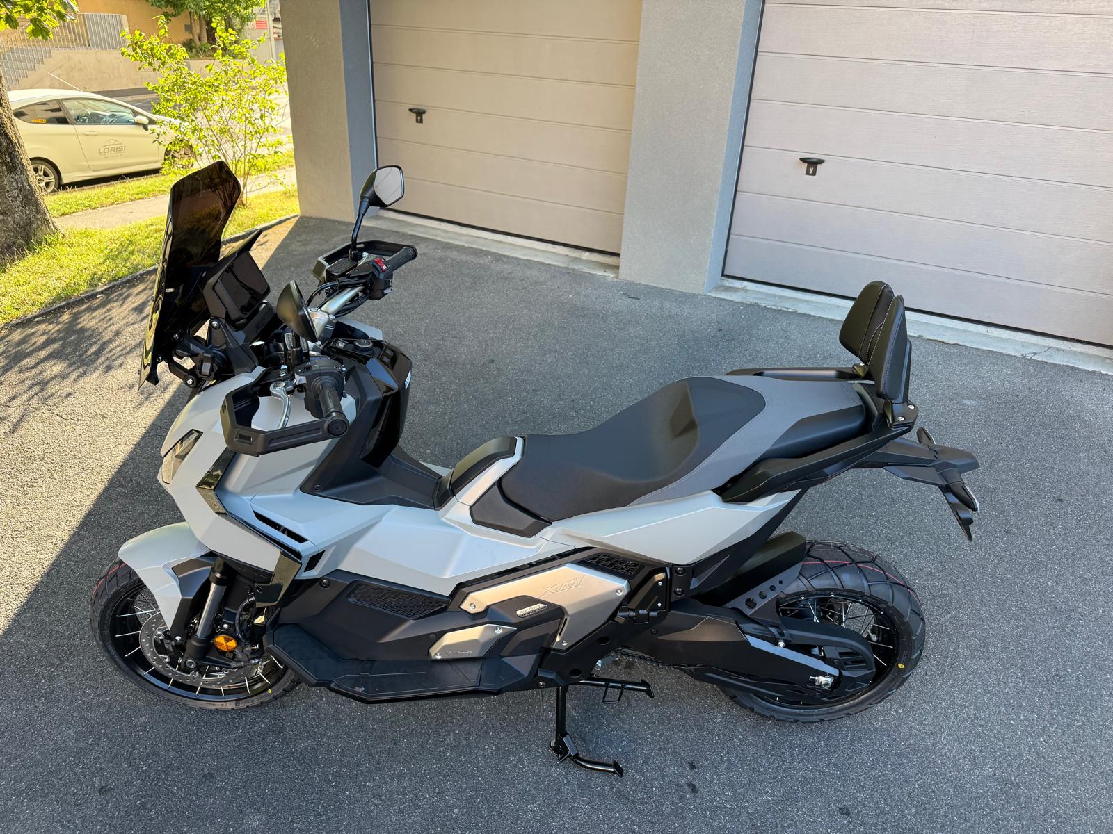 HONDA X-ADV 750-image-7