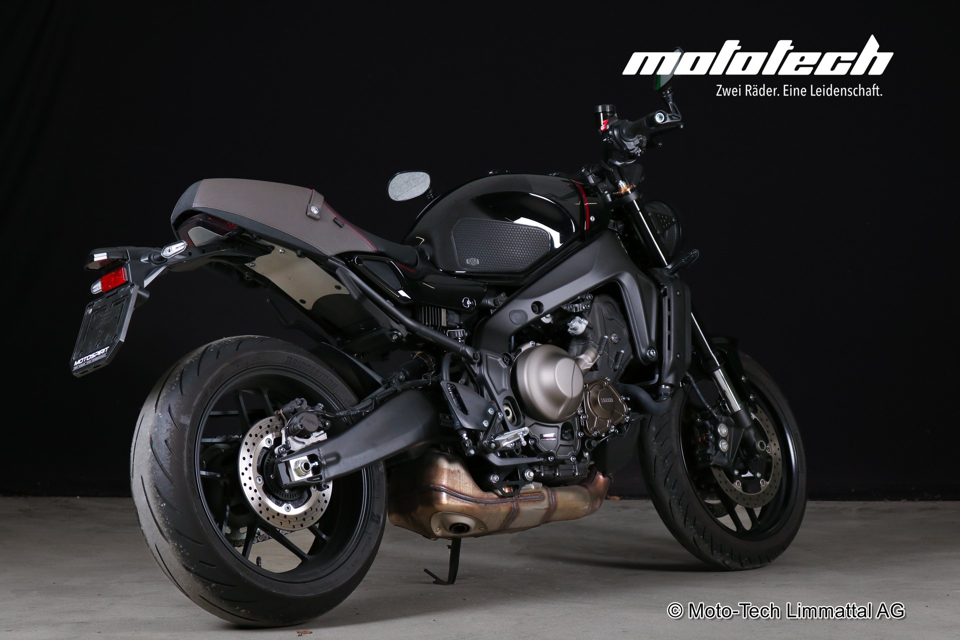 YAMAHA XSR 900 (35kW)-image-2