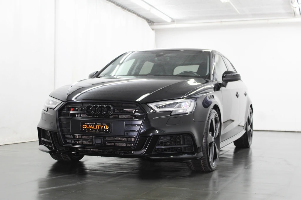 AUDI S3 Sportback 2.0 TFSI quattro S-tronic Black Edition / CH-Fahrzeug-showroom-element-3