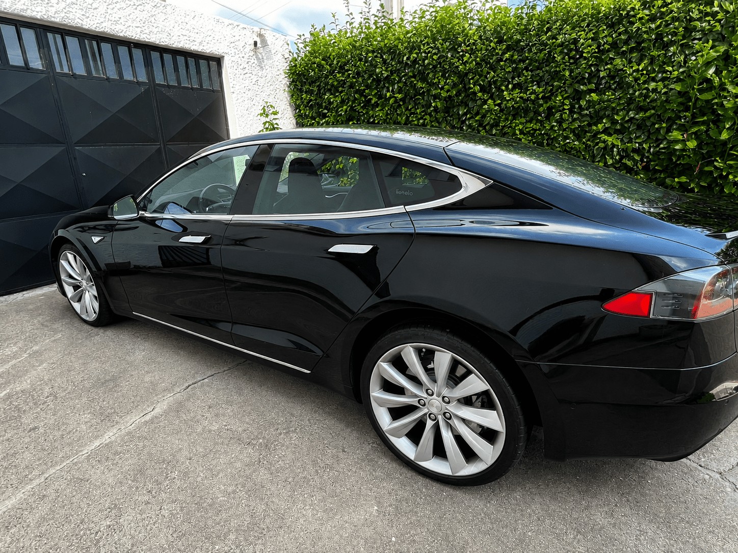 TESLA 90 D - FRESH MFK - FREE INTERNET