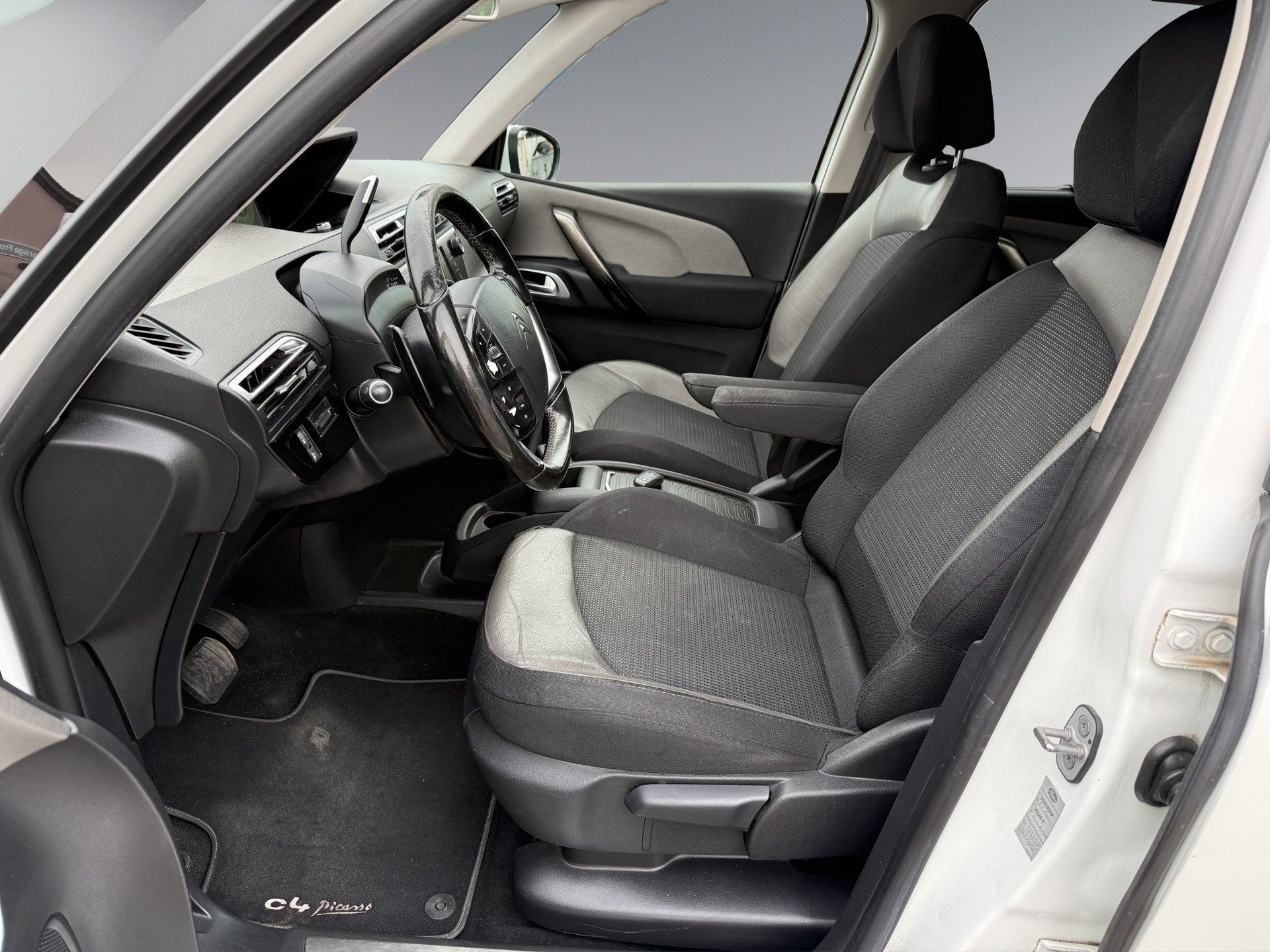 CITROEN Grand C4 Picasso 2.0 BlueHDi Exclusive Automatic-image-7