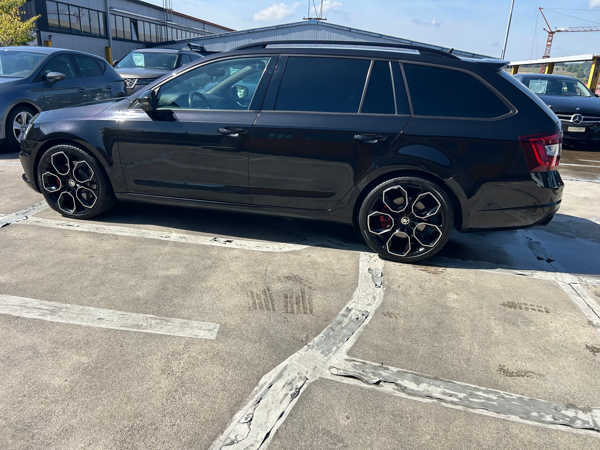 SKODA Octavia Combi 2.0 TSI RS DSG-showroom-element-1