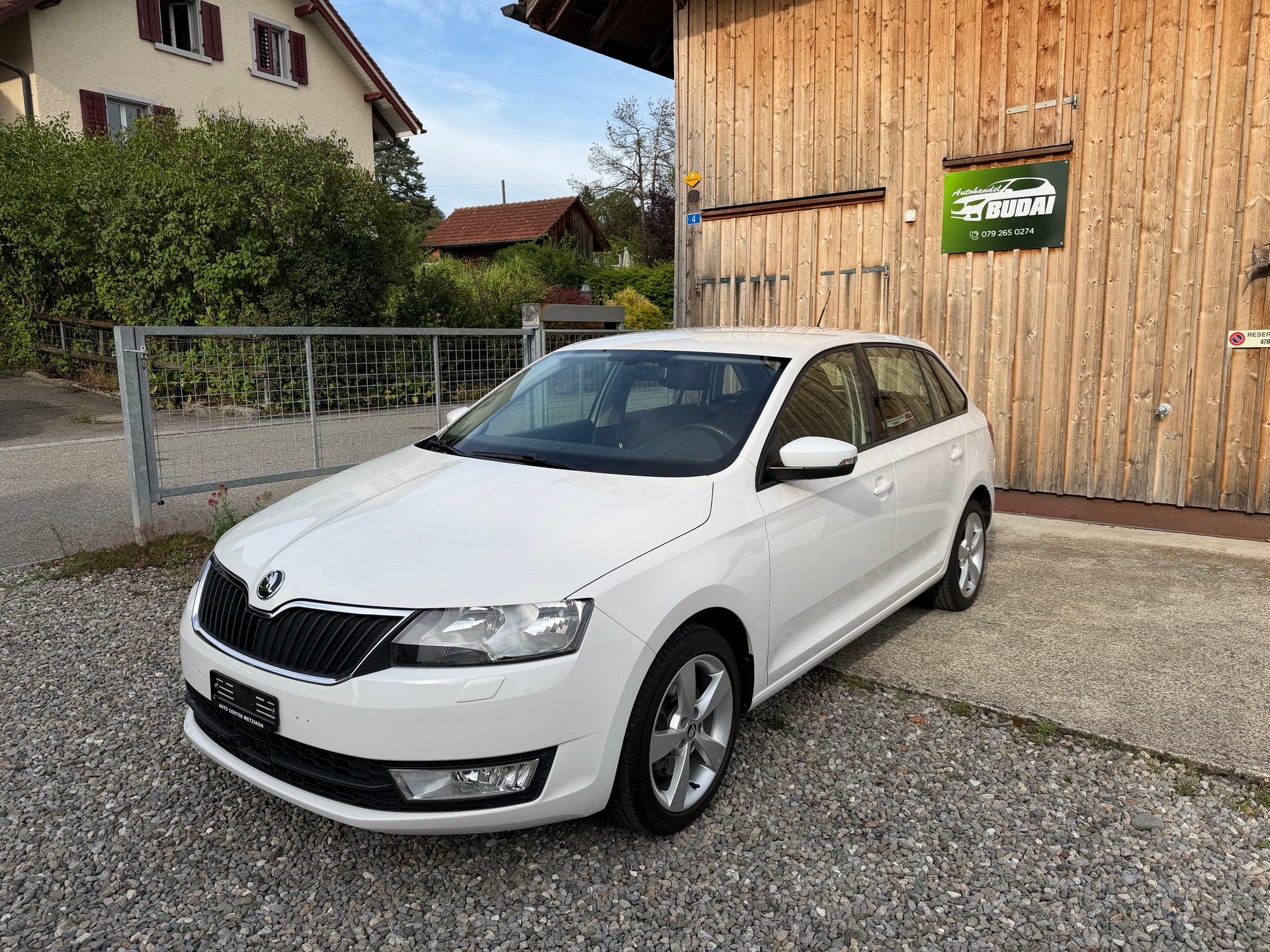 SKODA Rapid Spaceback 1.2 TSI Style