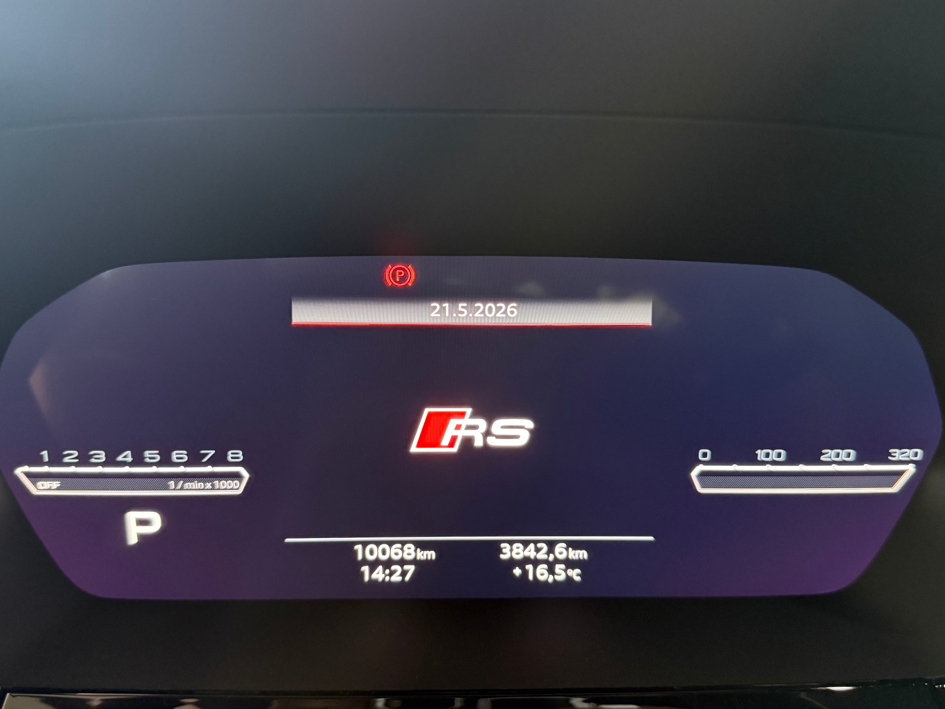 AUDI RS3 Sportback 2.5 TSI quattro S-tronic-image-24