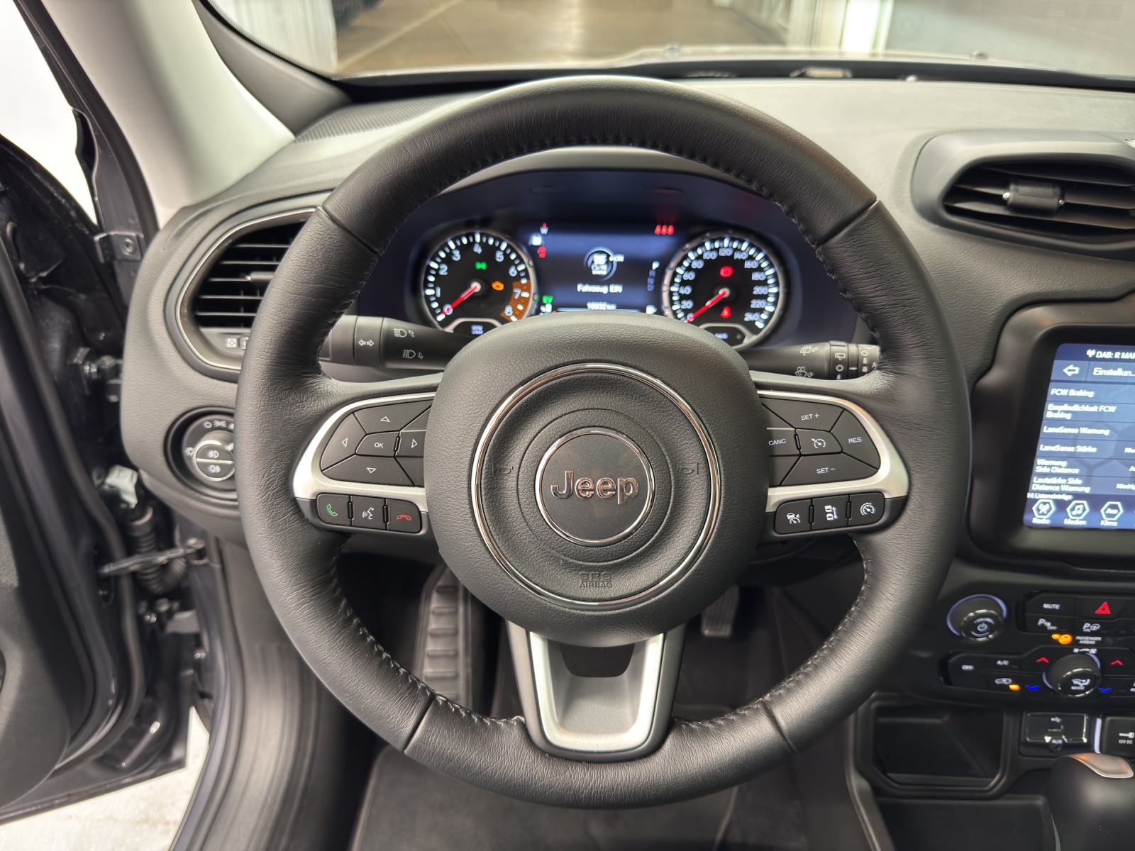 JEEP Renegade 1.5 Turbo Swiss Limited-image-14