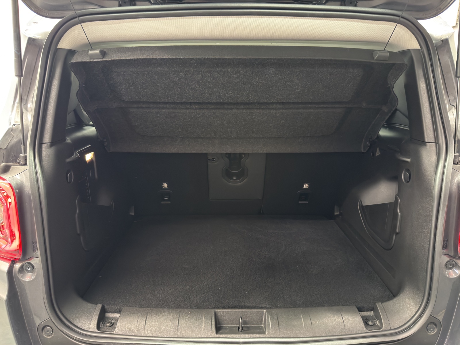 JEEP Renegade 1.5 Turbo Swiss Limited-image-10