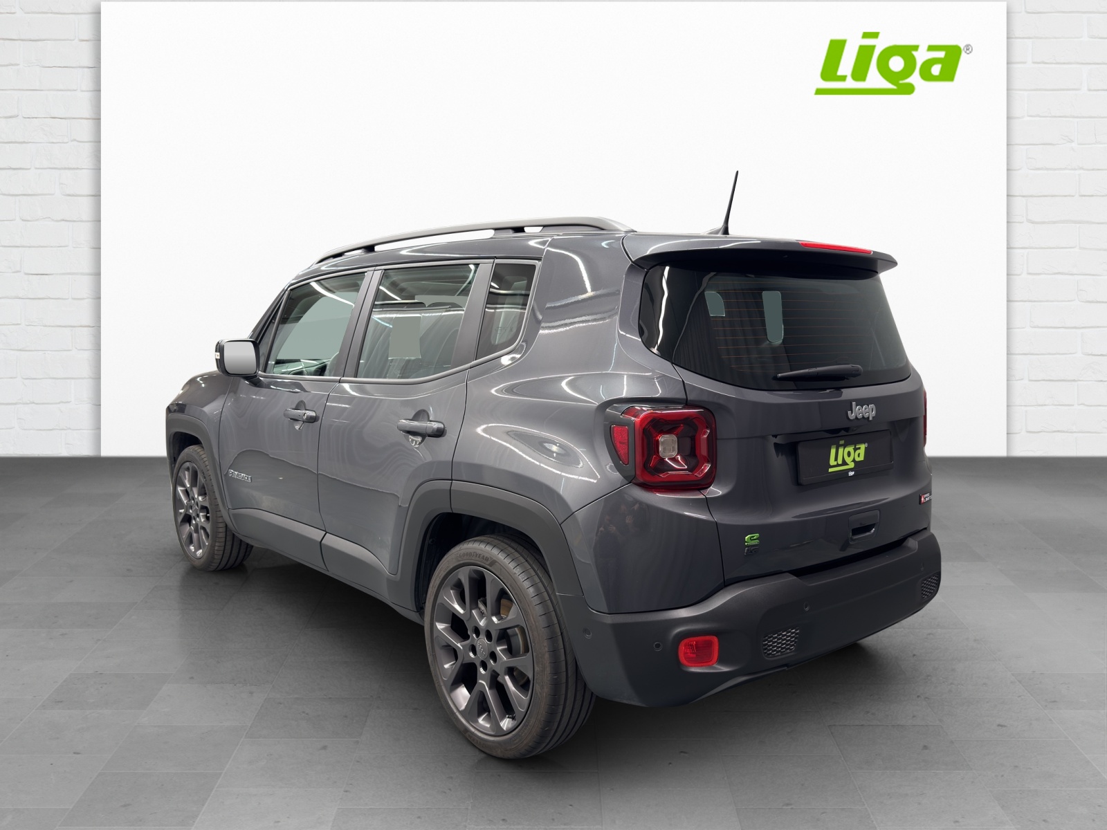 JEEP Renegade 1.5 Turbo Swiss Limited-showroom-element-3