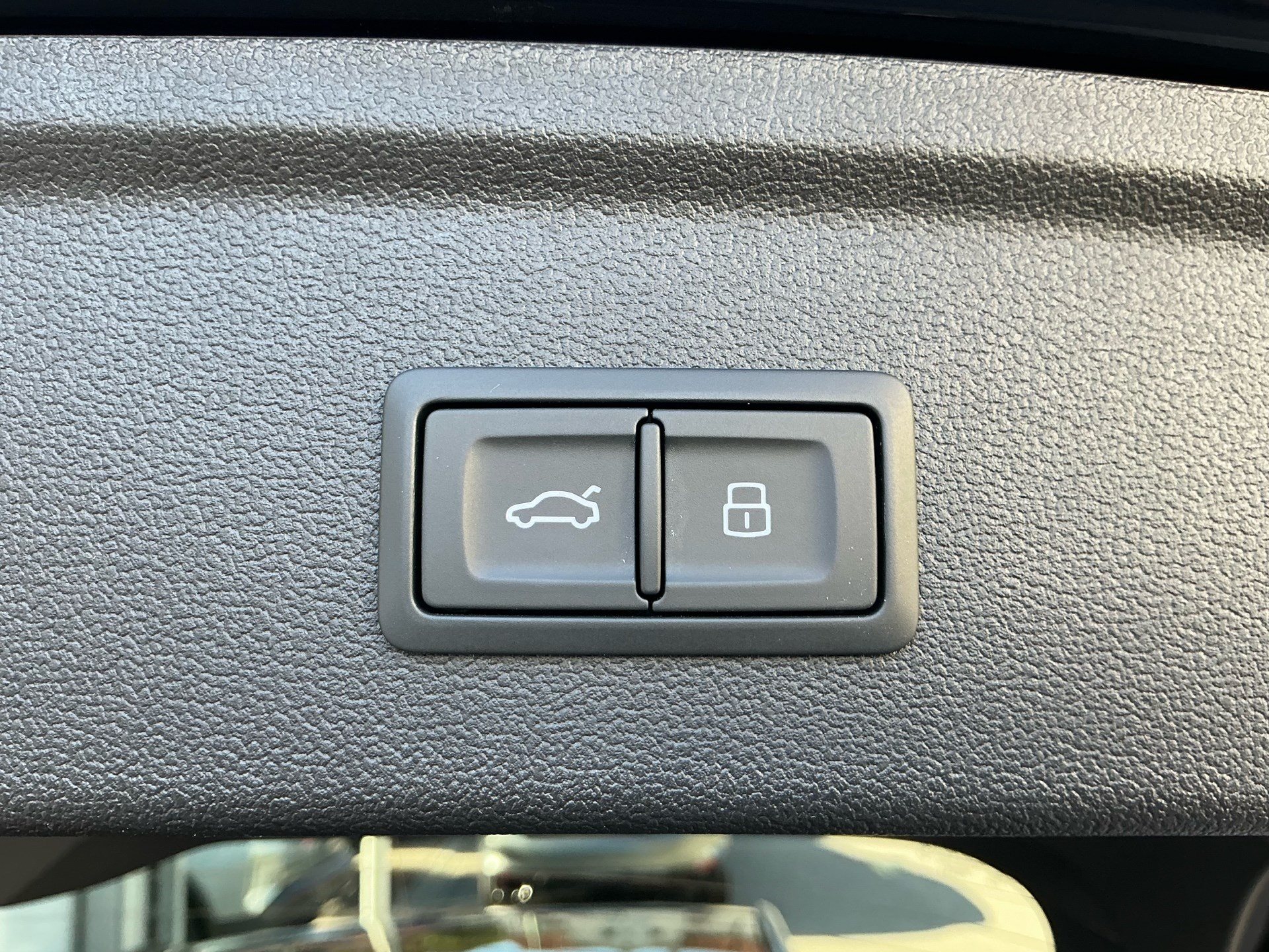 AUDI A3 SSportback S-LINE 40TFSI E S-TRONIC *** TOP AUSSTATTUNG ***-image-25