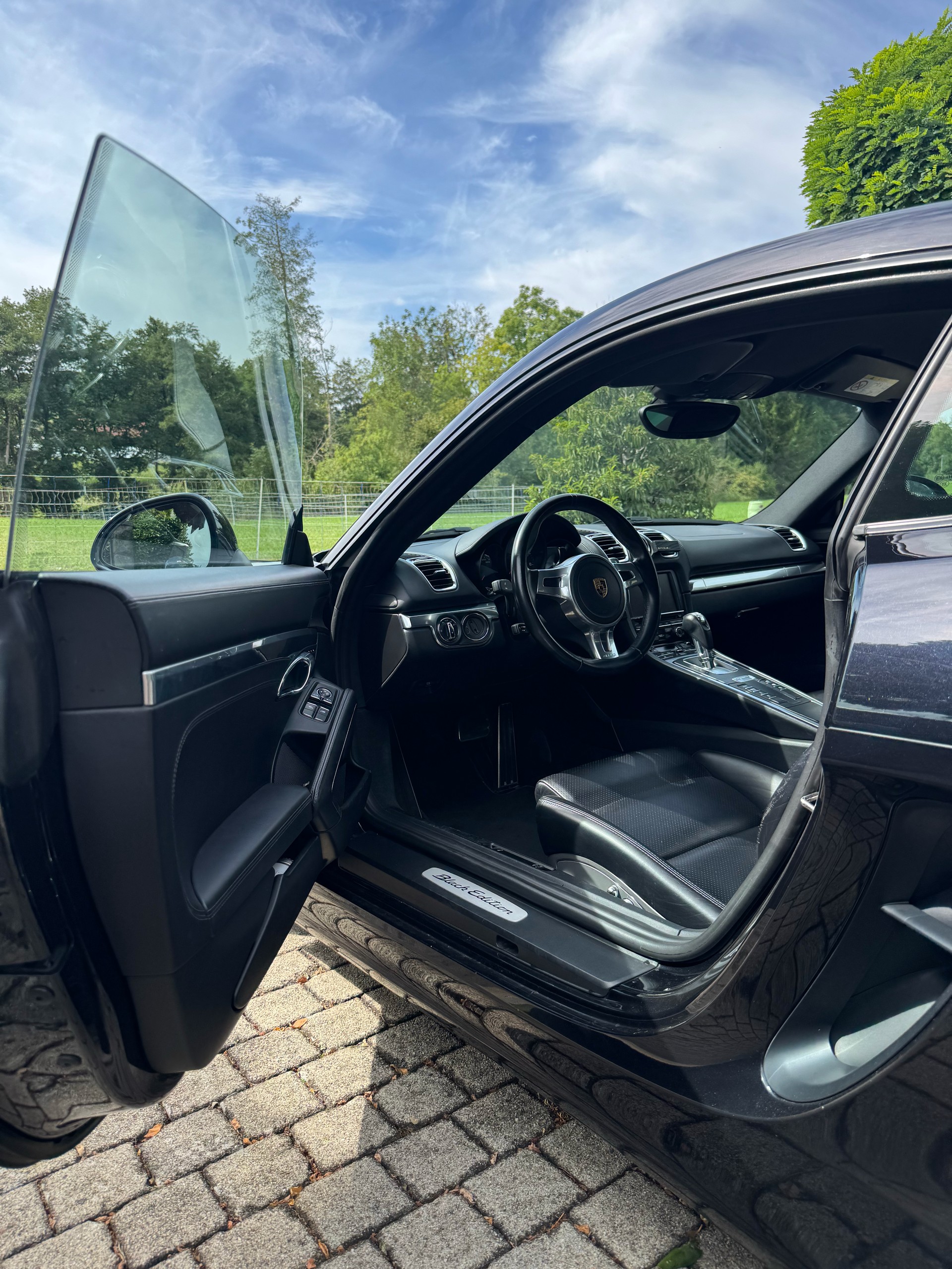 PORSCHE 2.7 Black Edition PDK-image-4
