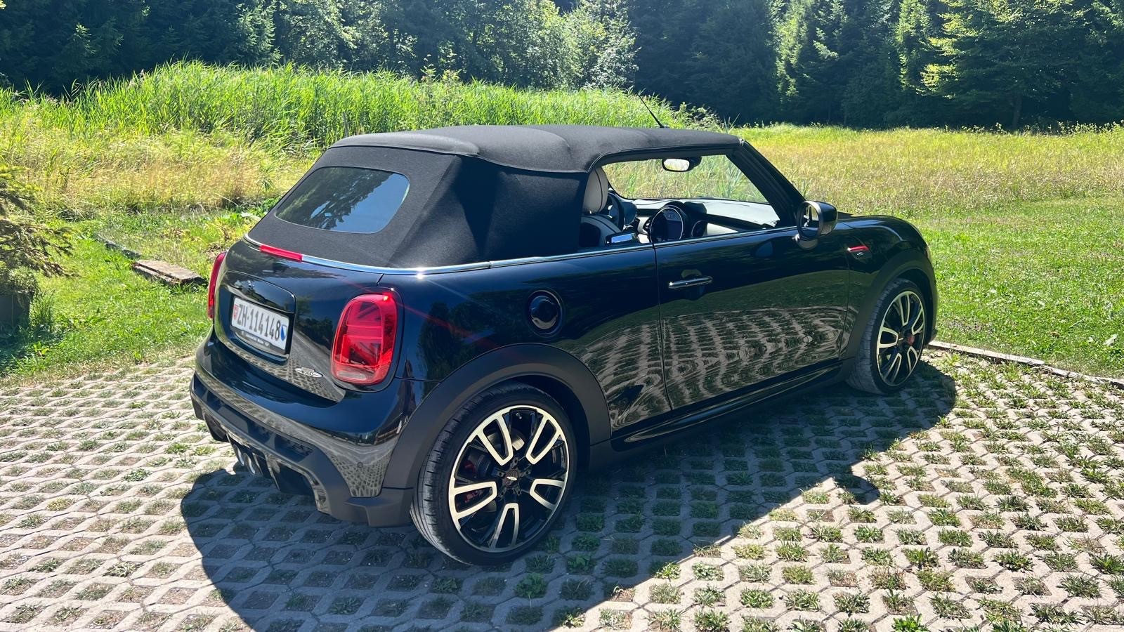 MINI Mini Cooper John Cooper Works Cabriolet Steptronic-image-4