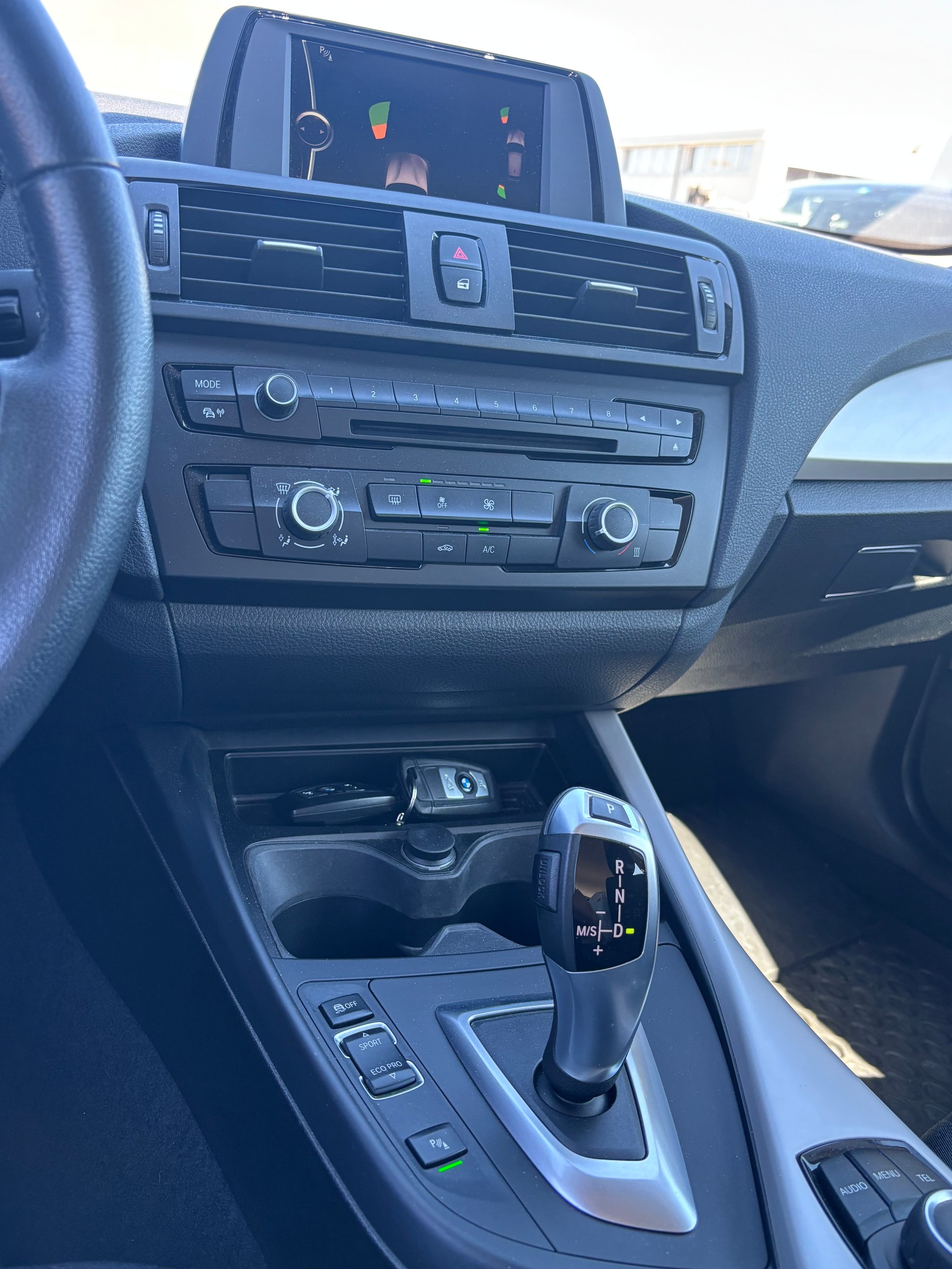 BMW 116i Steptronic-image-9