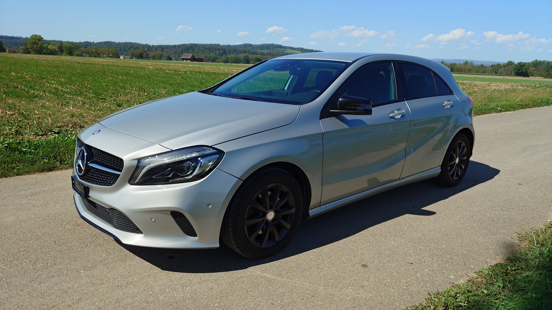 MERCEDES-BENZ A 180 Night Star 7G-DCT