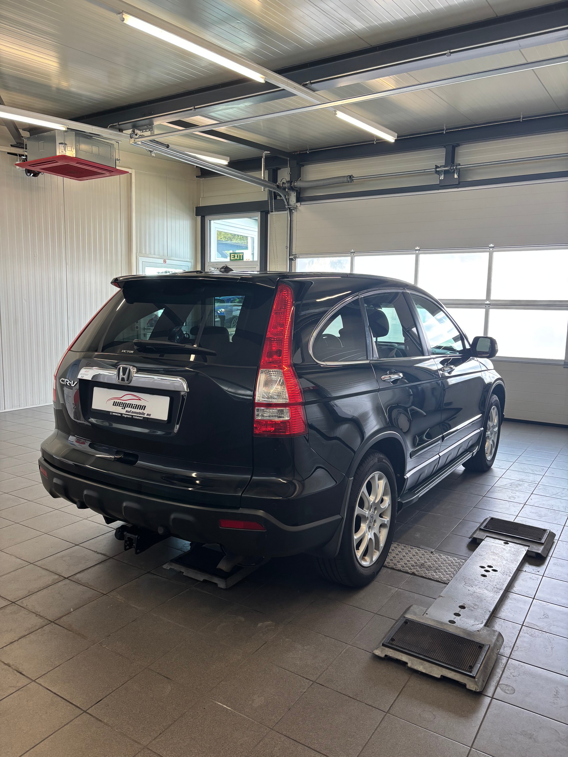 HONDA CR-V 2.2 i-CTDi 4WD Executive-showroom-element-3