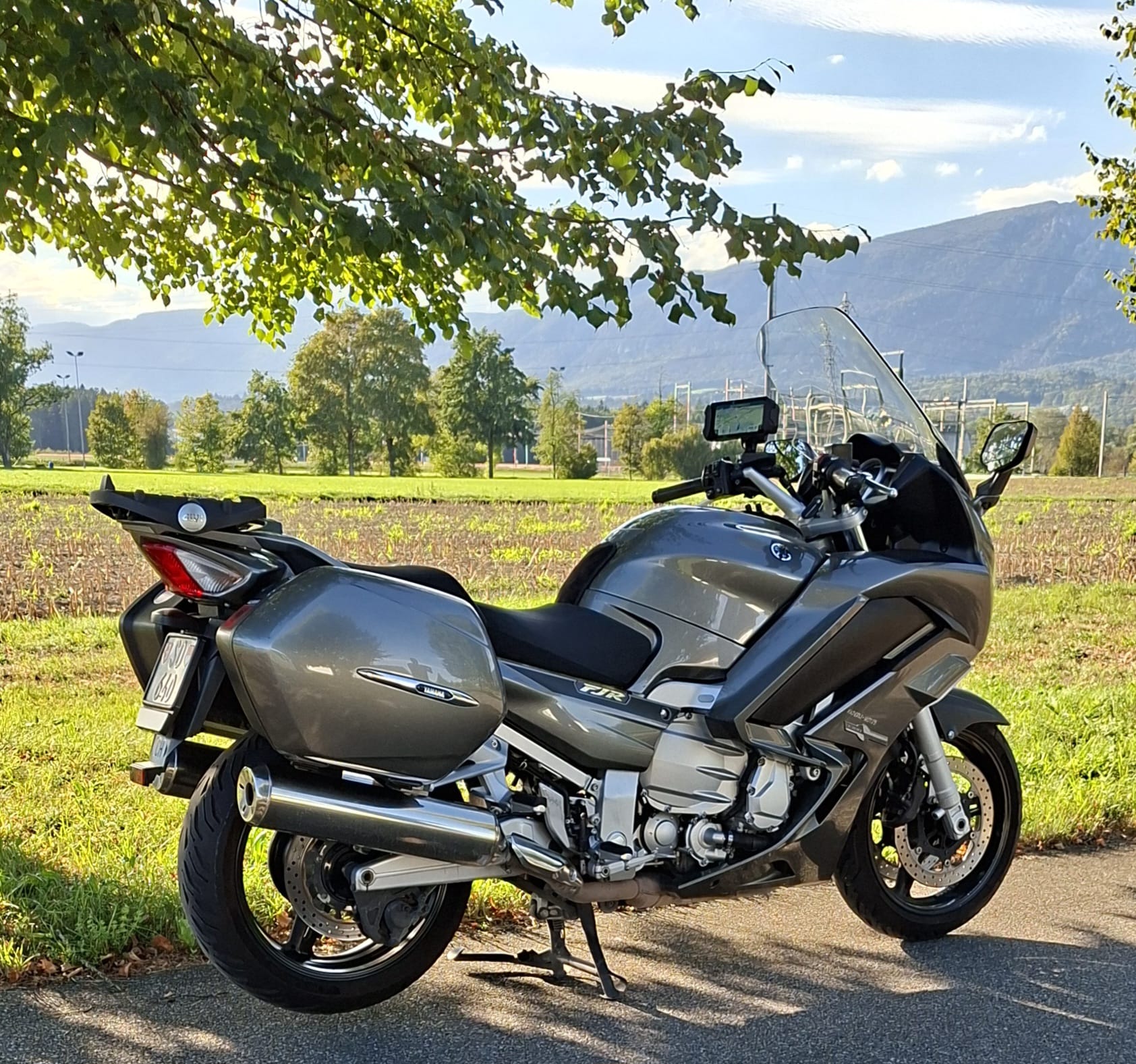 YAMAHA FJR-image-3