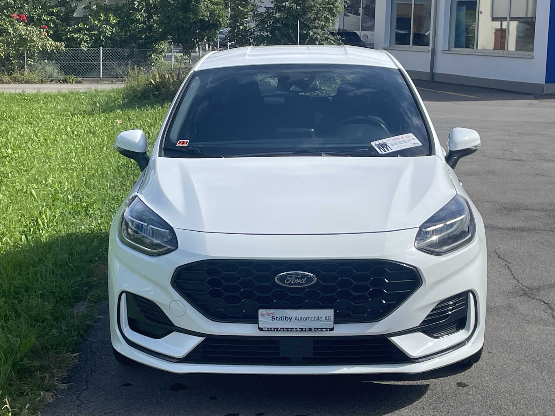 FORD Fiesta 1.0 EcoB 100PS ST-Line-showroom-element-1