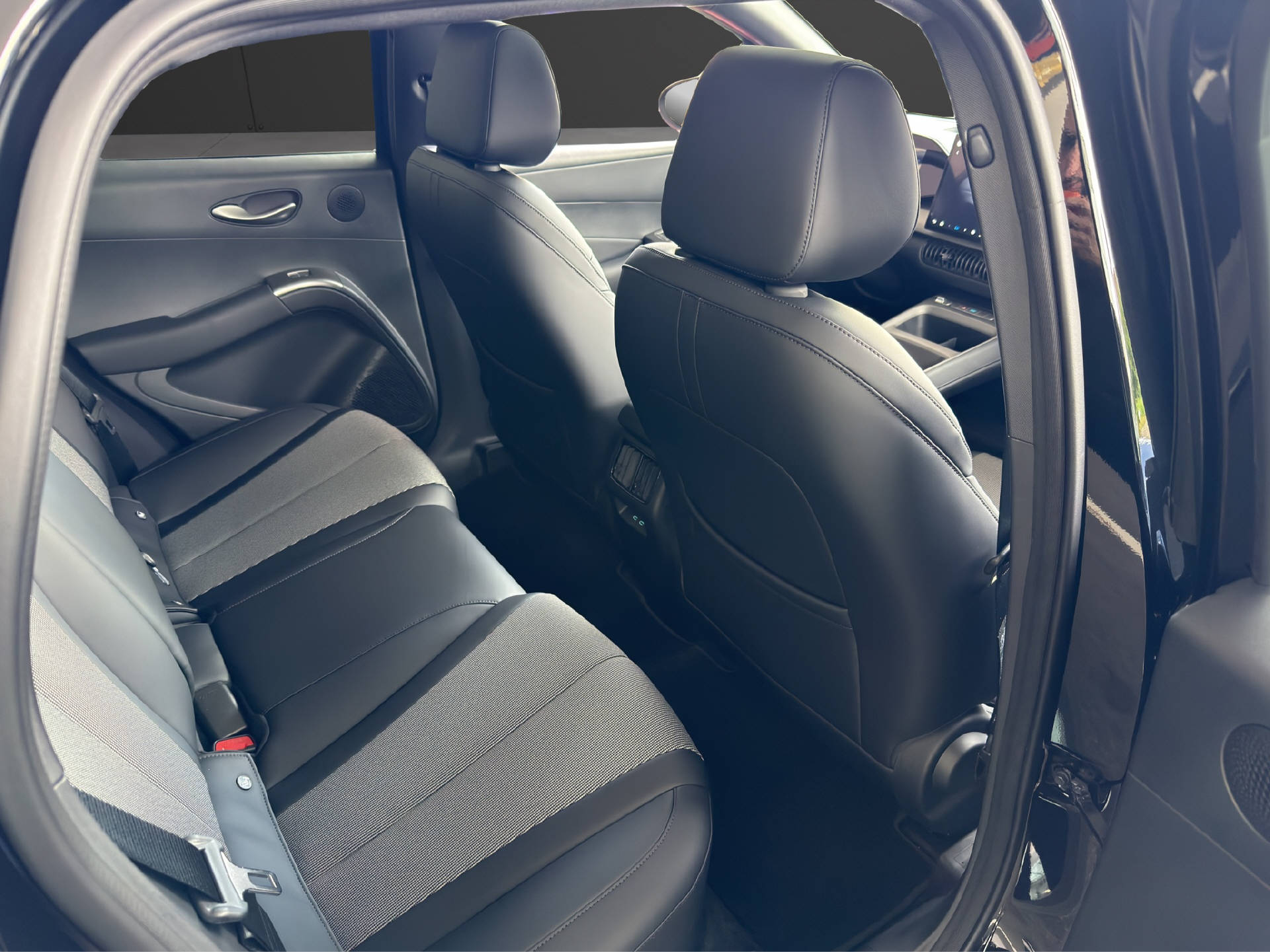 BYD Dolphin G DM-i Comfort ** 2,9% Leasing-Aktion **-image-11