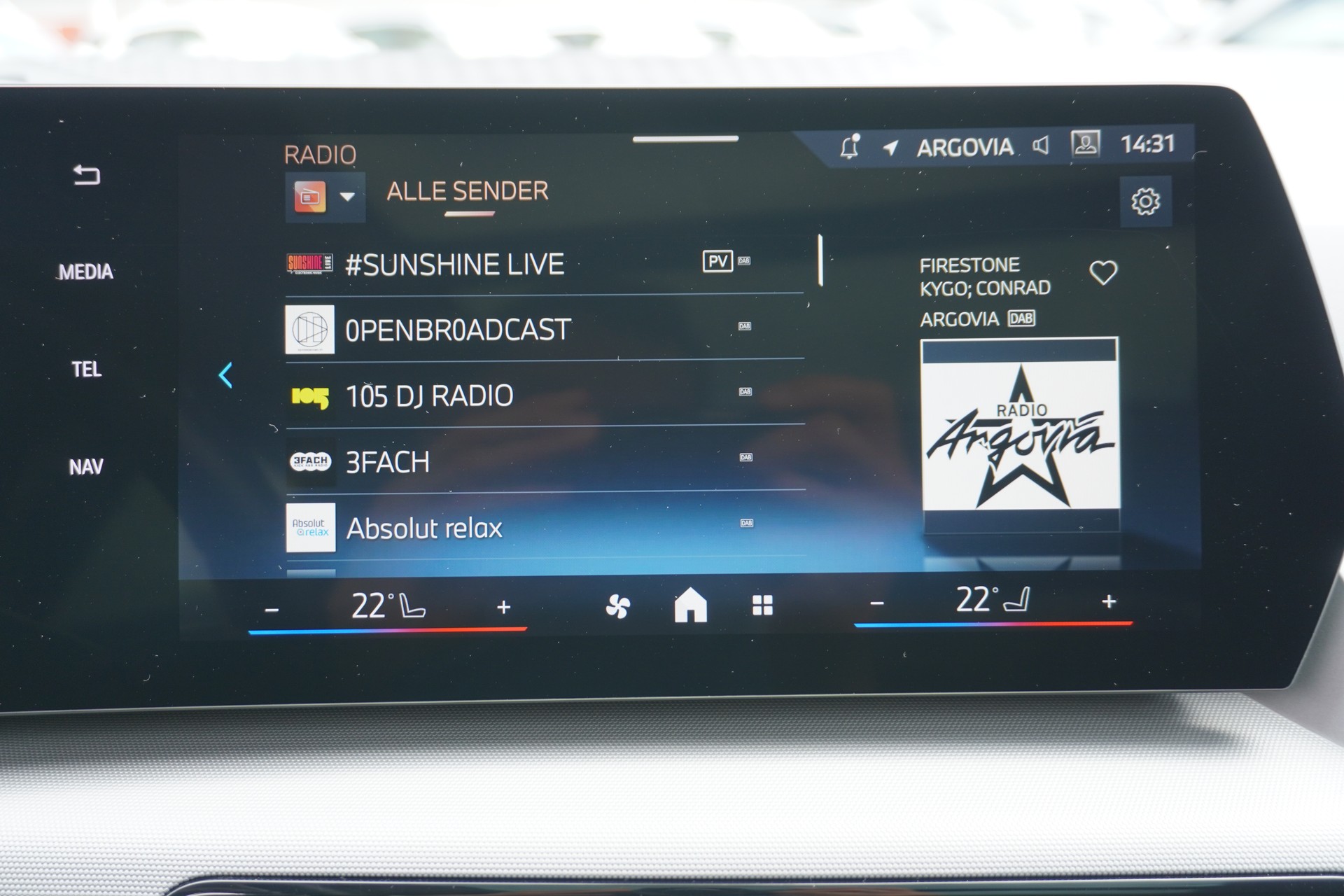 BMW 223d Active Tourer xDrive DKG-image-24