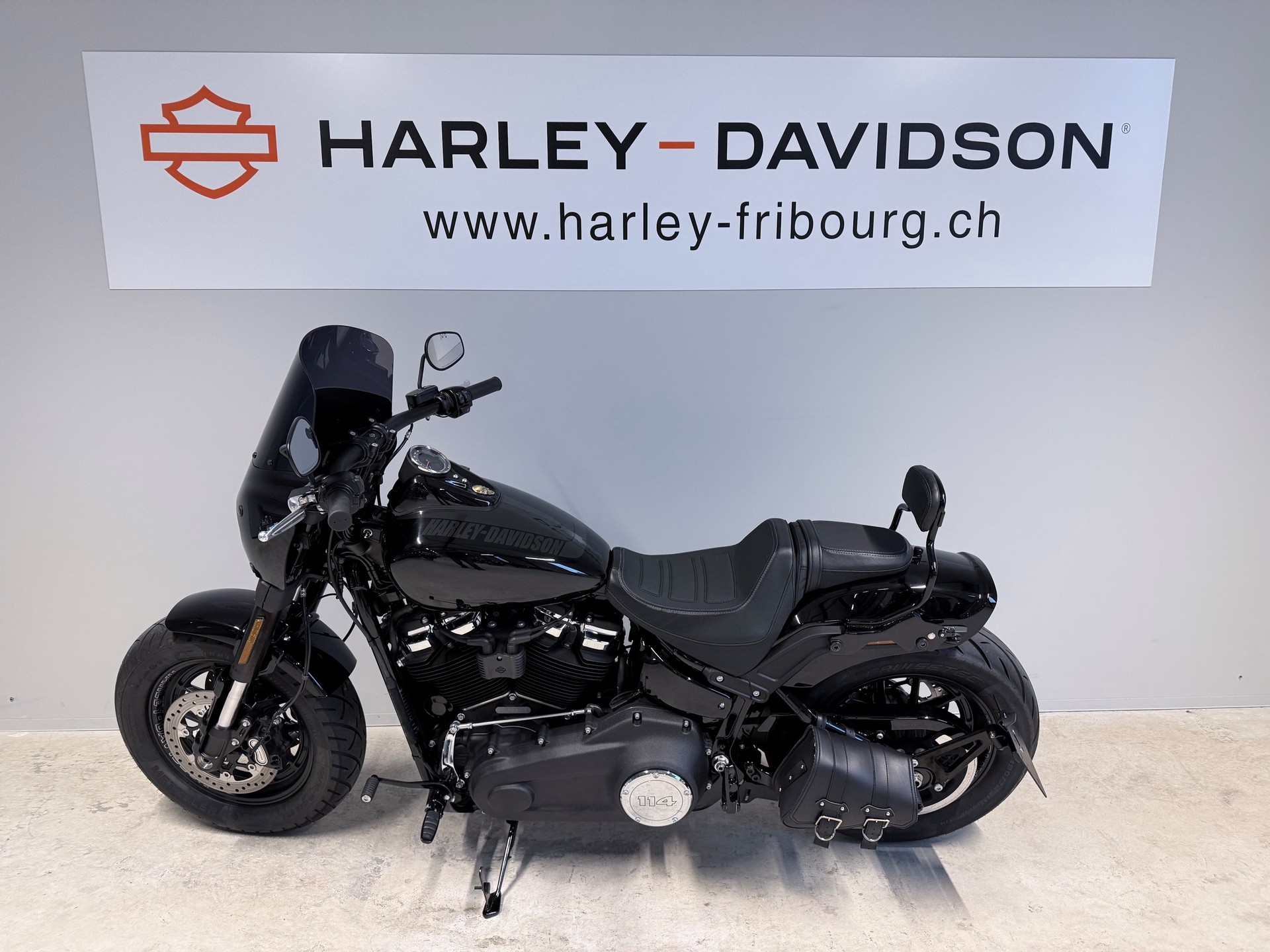 HARLEY-DAVIDSON FXFBS Fat Bob 114-showroom-element-2