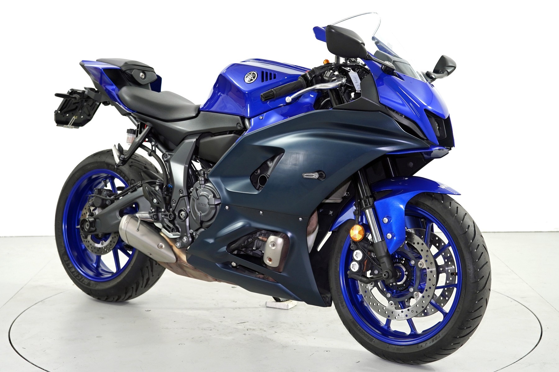 YAMAHA R7 ABS-image-1
