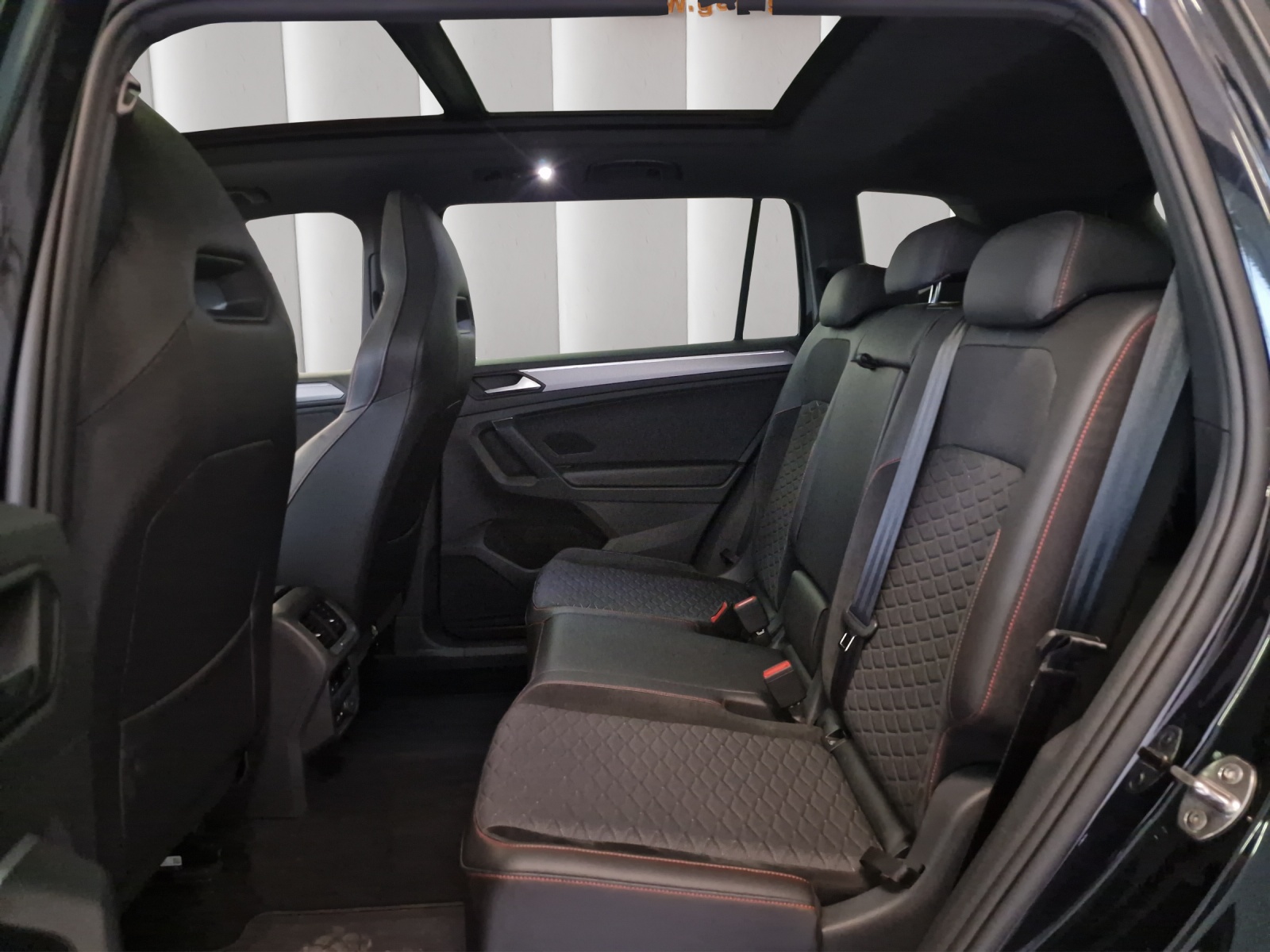 SEAT Tarraco 2.0 TSI Swiss FR 4Drive DSG-image-12