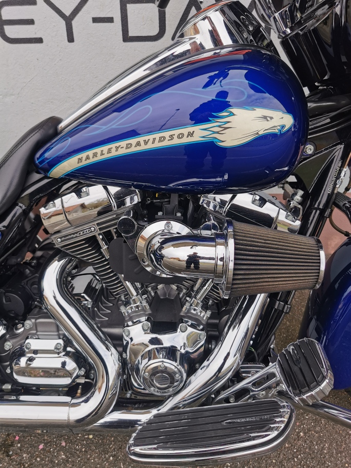 HARLEY-DAVIDSON FLHXSE Street Glide ABS CVO-image-1