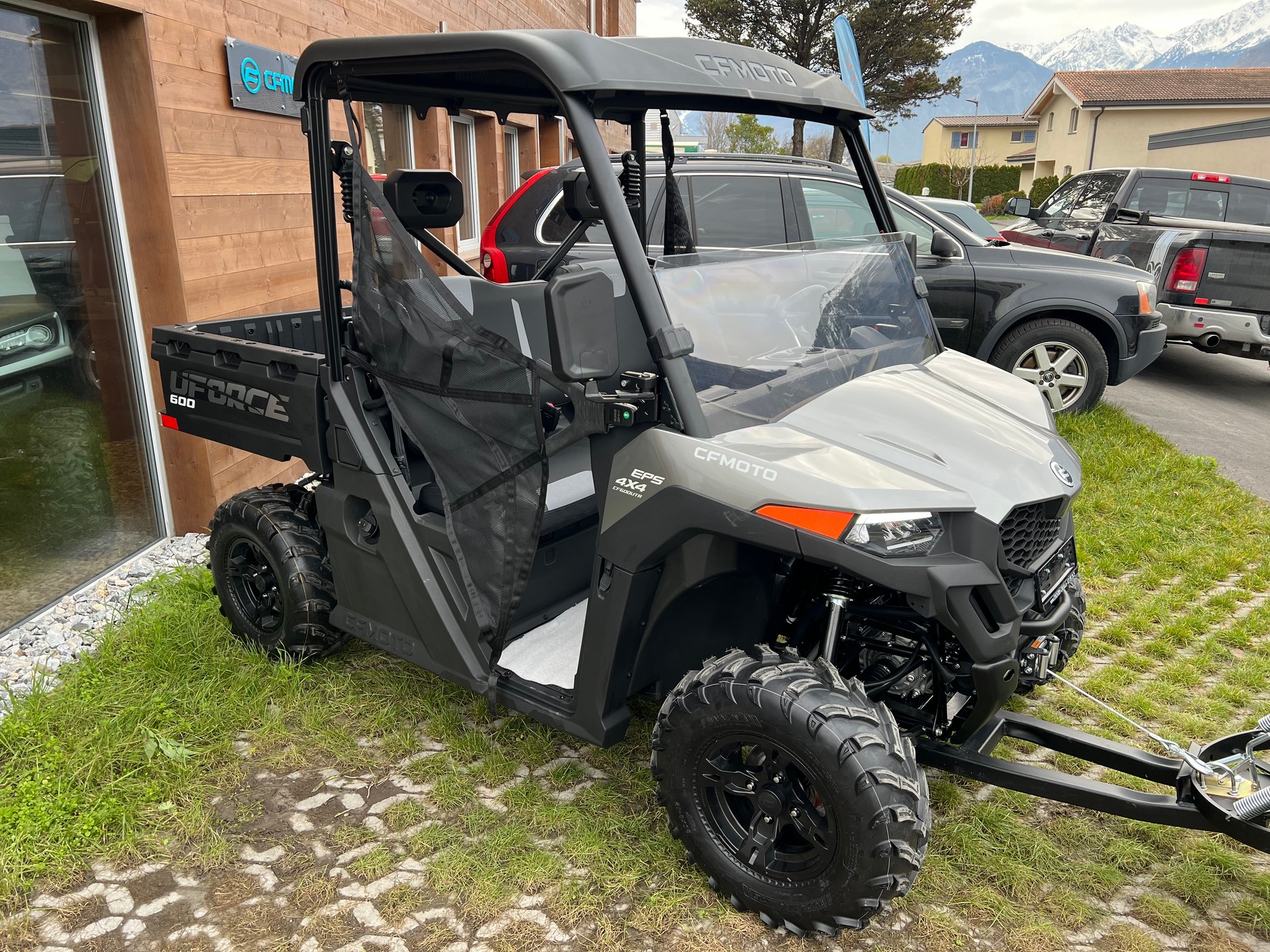 CF MOTO UForce 600 EFI 4x4