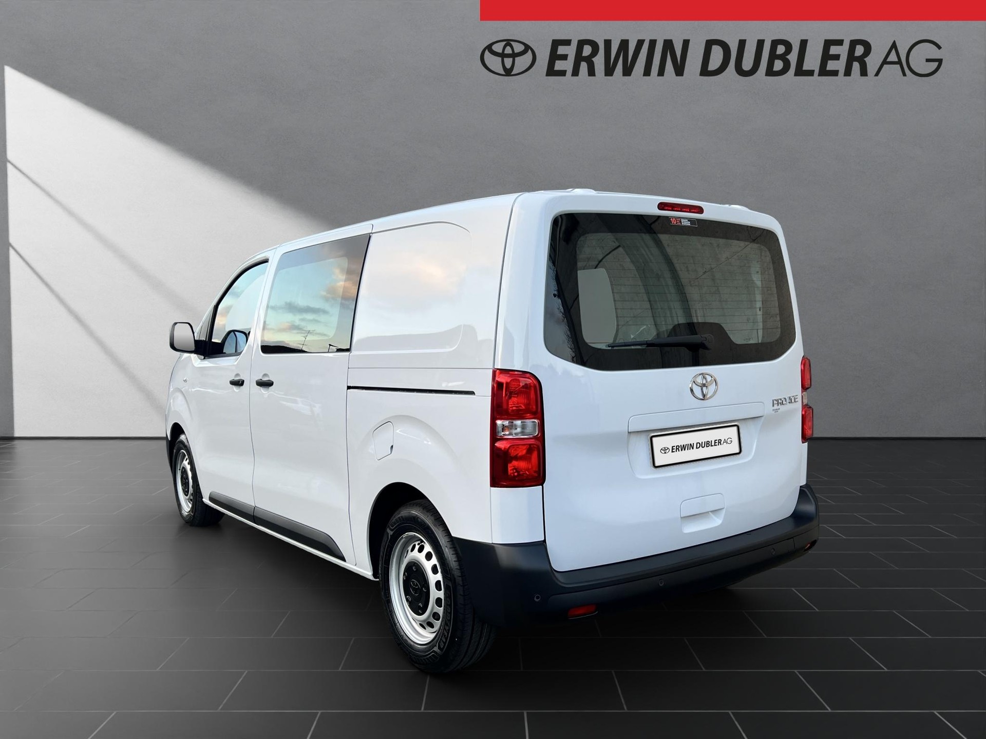 TOYOTA PROACE Van L1 1.5 D Active-showroom-element-3