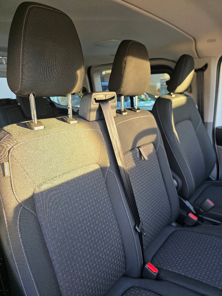 FORD Transit Custom Combi 320 L1H1 Trend Automat-image-9