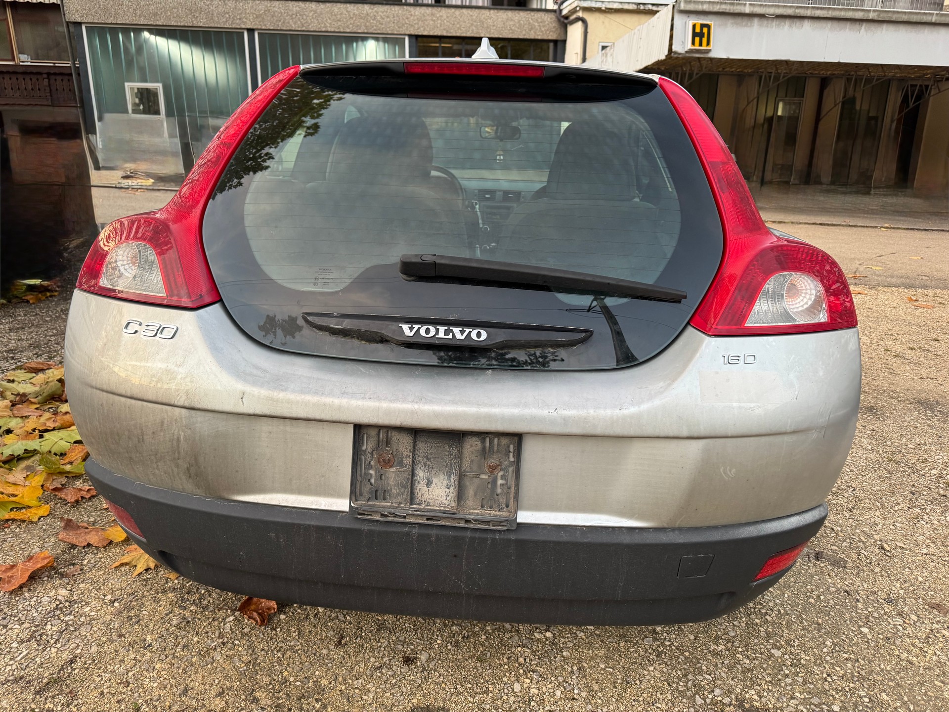 VOLVO C30 1.6D-image-7