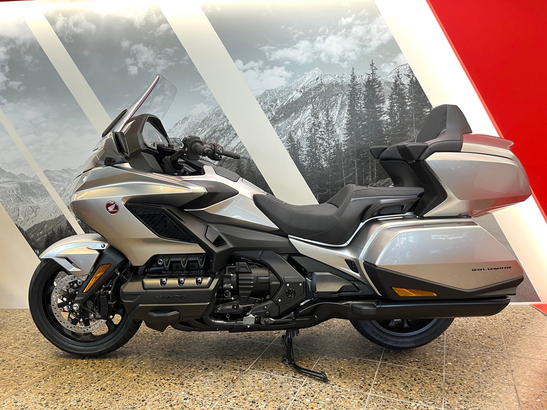 HONDA GL 1800 DA DCT Goldwing-image-1