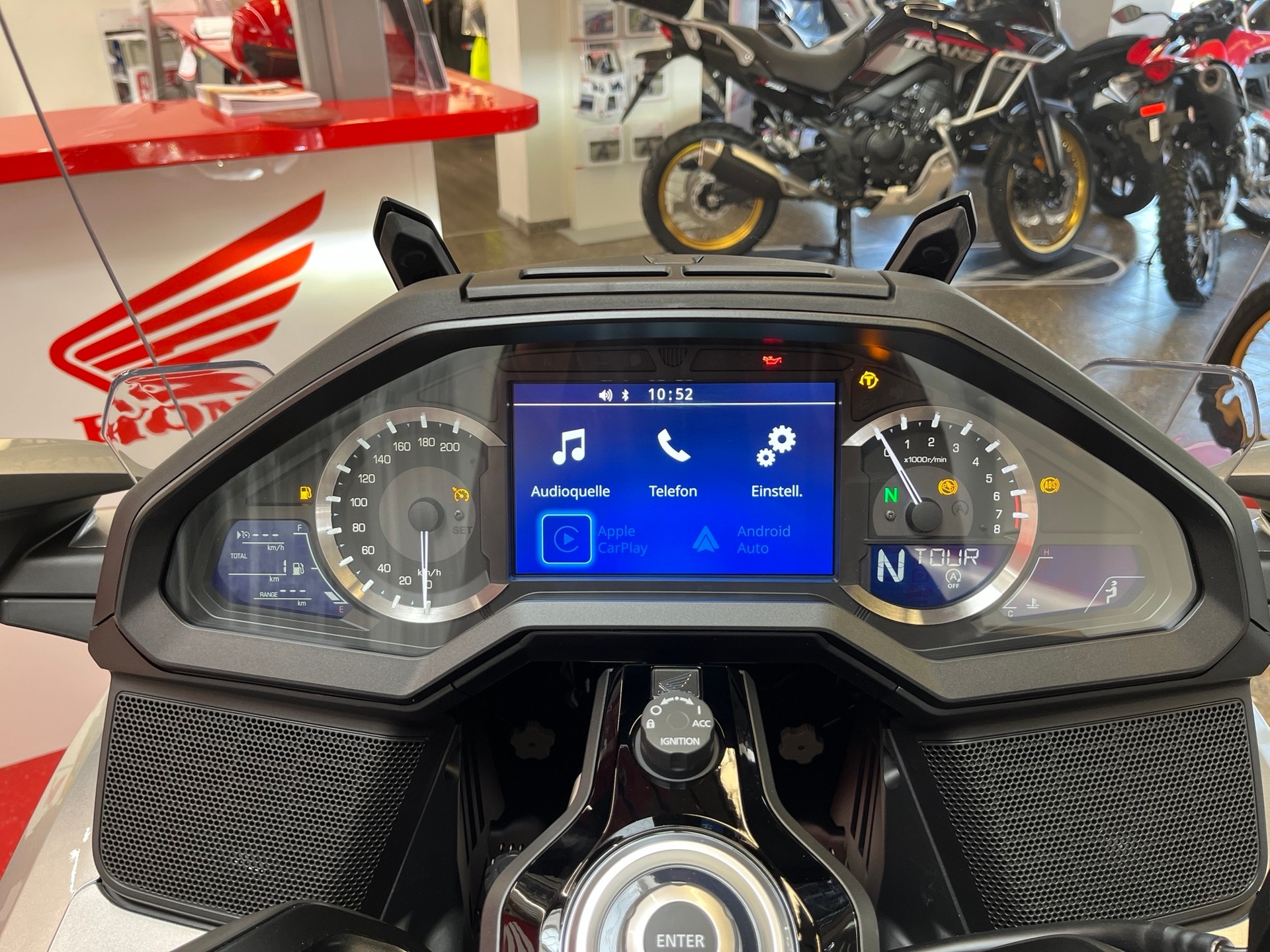 HONDA GL 1800 DA DCT Goldwing-image-11
