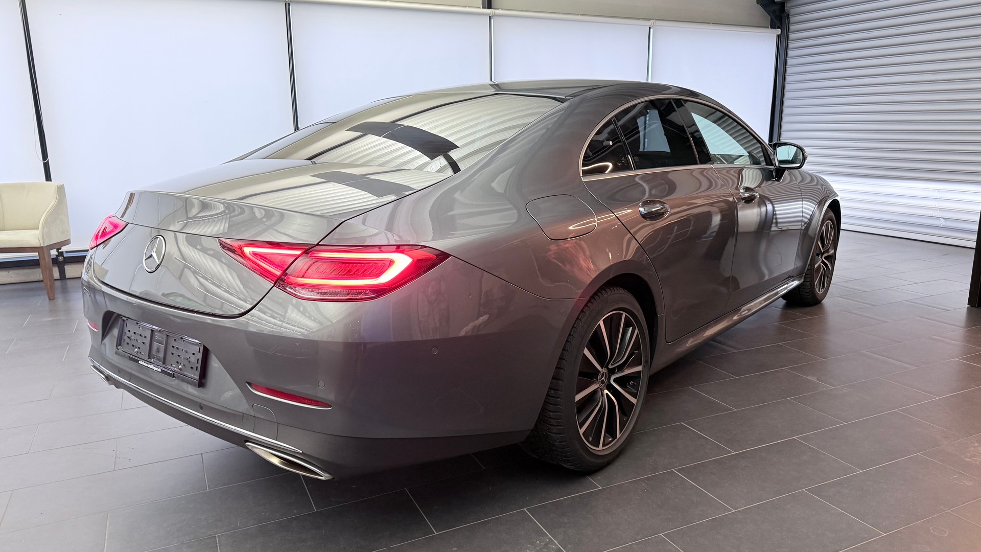 MERCEDES-BENZ CLS 450 4matic-image-18