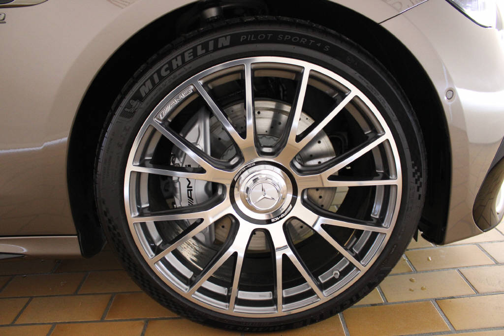 MERCEDES-BENZ E 53 AMG Hybrid 4Matic+-image-18