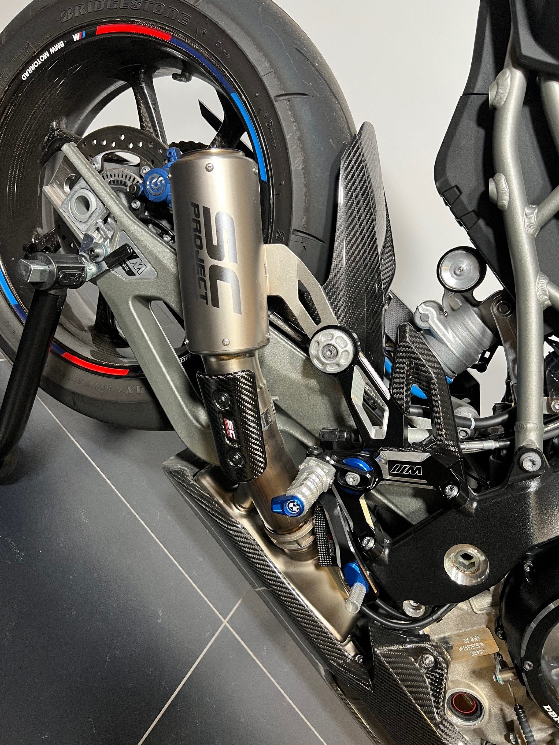 BMW M 1000 R Competition-image-3