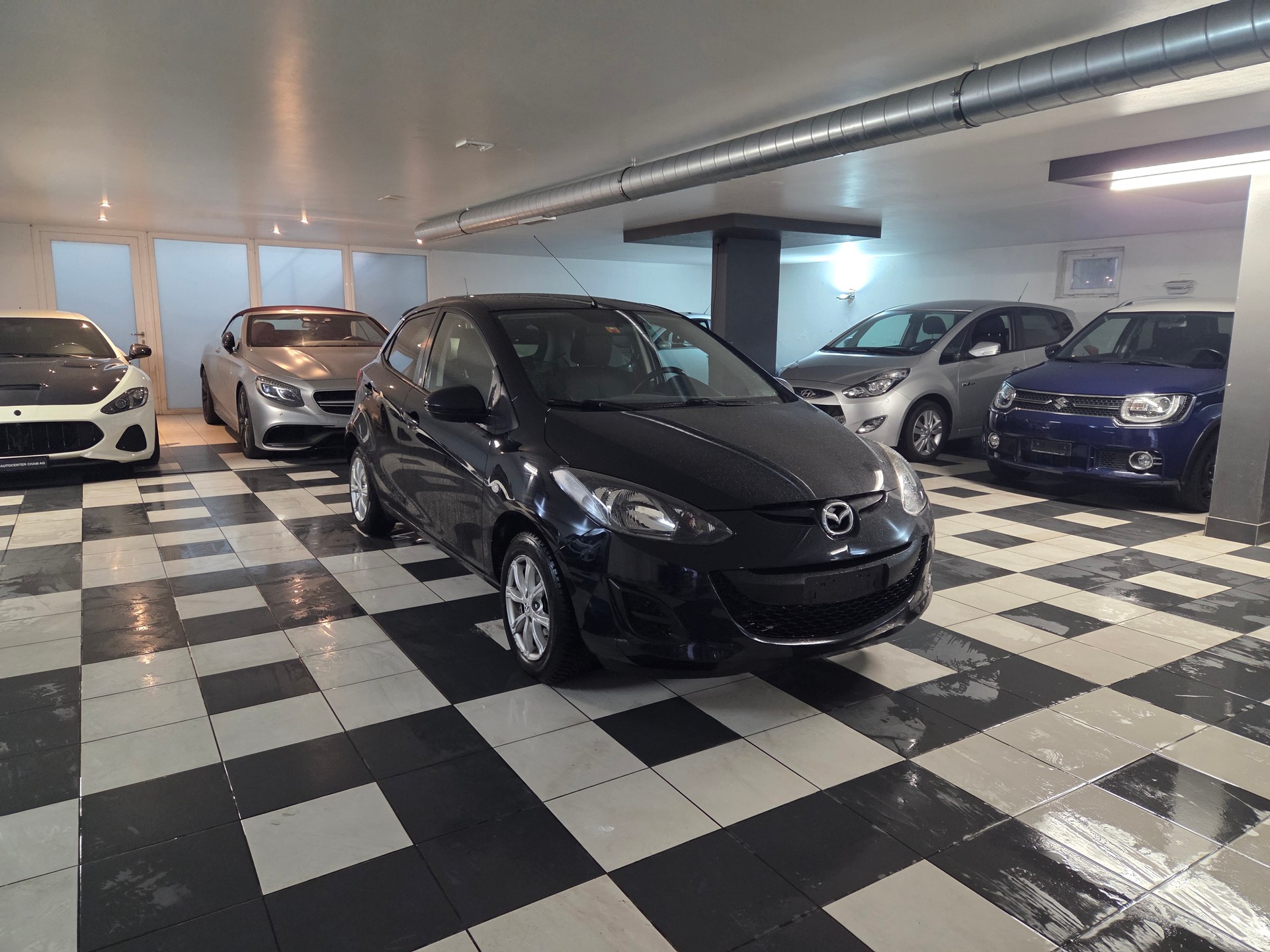 MAZDA 2 1.3i 16V Voila ma Suisse Edition-image-6