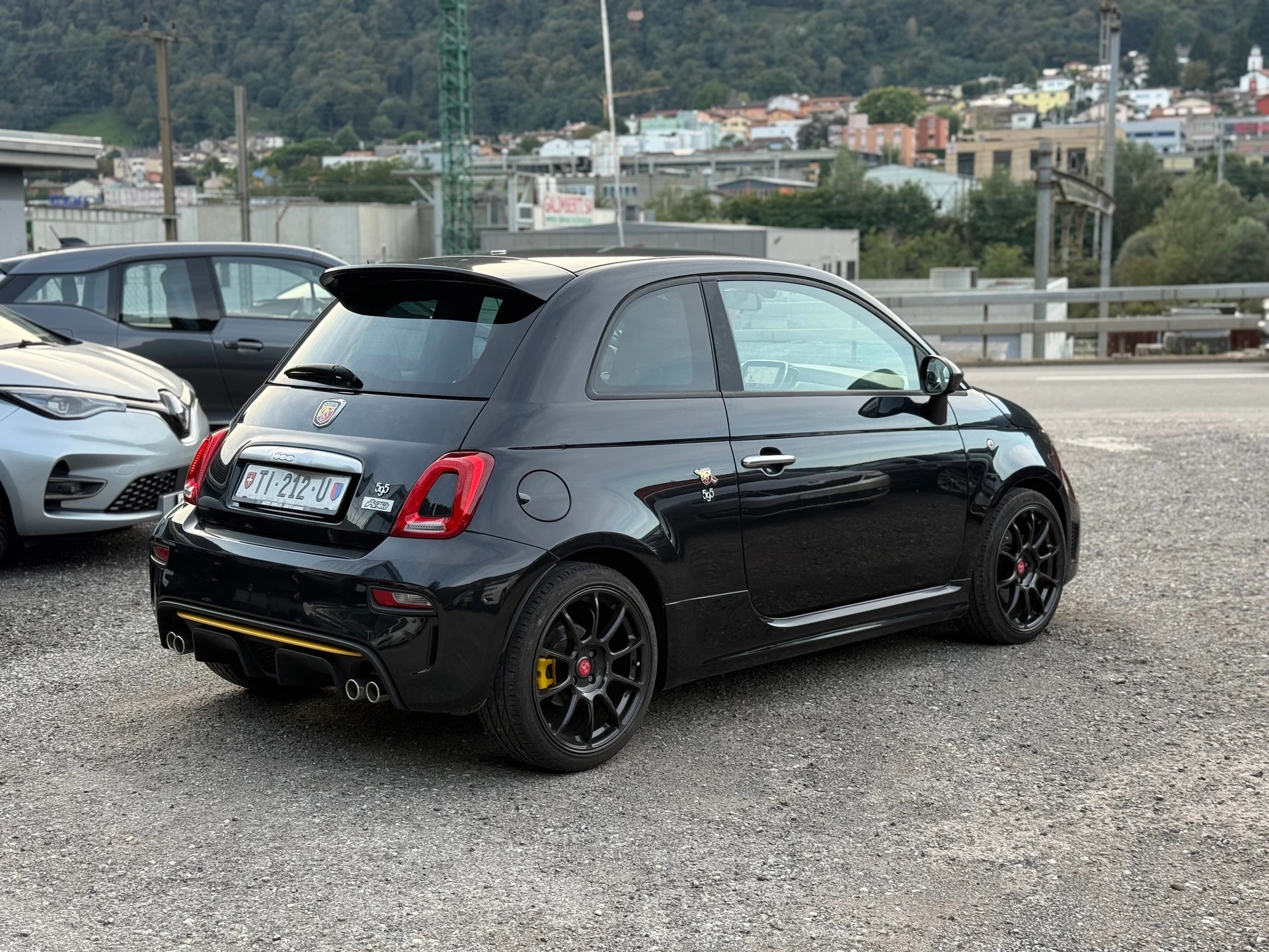 FIAT 595 1.4 16V Turbo Abarth Pista-image-6