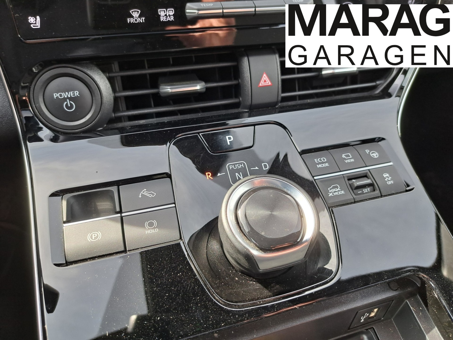 TOYOTA bZ4X Premium 71,4 kWh 4WD-image-14
