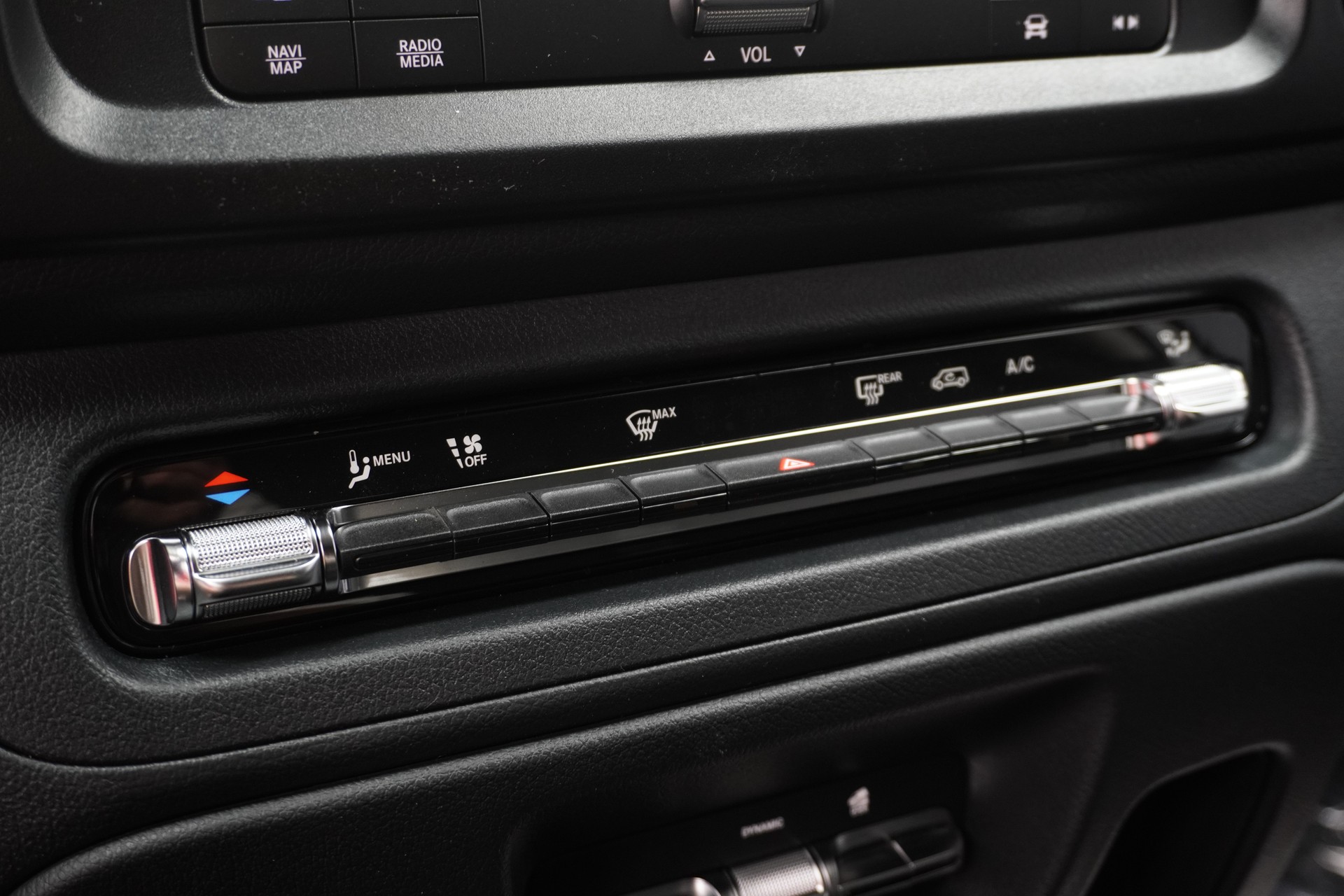 MERCEDES-BENZ Vito 114 KA PRO Lang 4Matic WORKER-image-8
