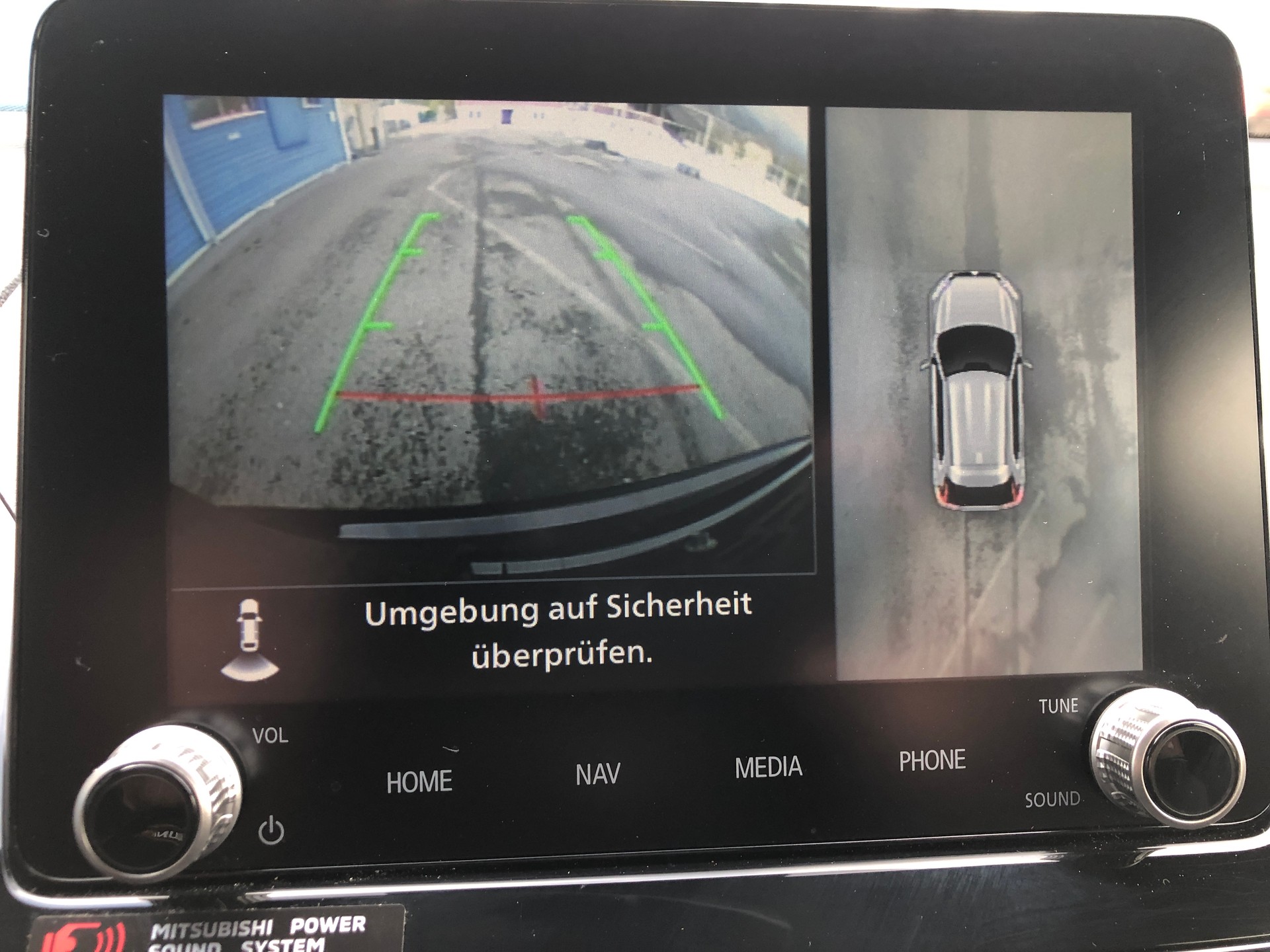 MITSUBISHI Eclipse Cross 2.4 PHEV Diamond 4WD-image-18