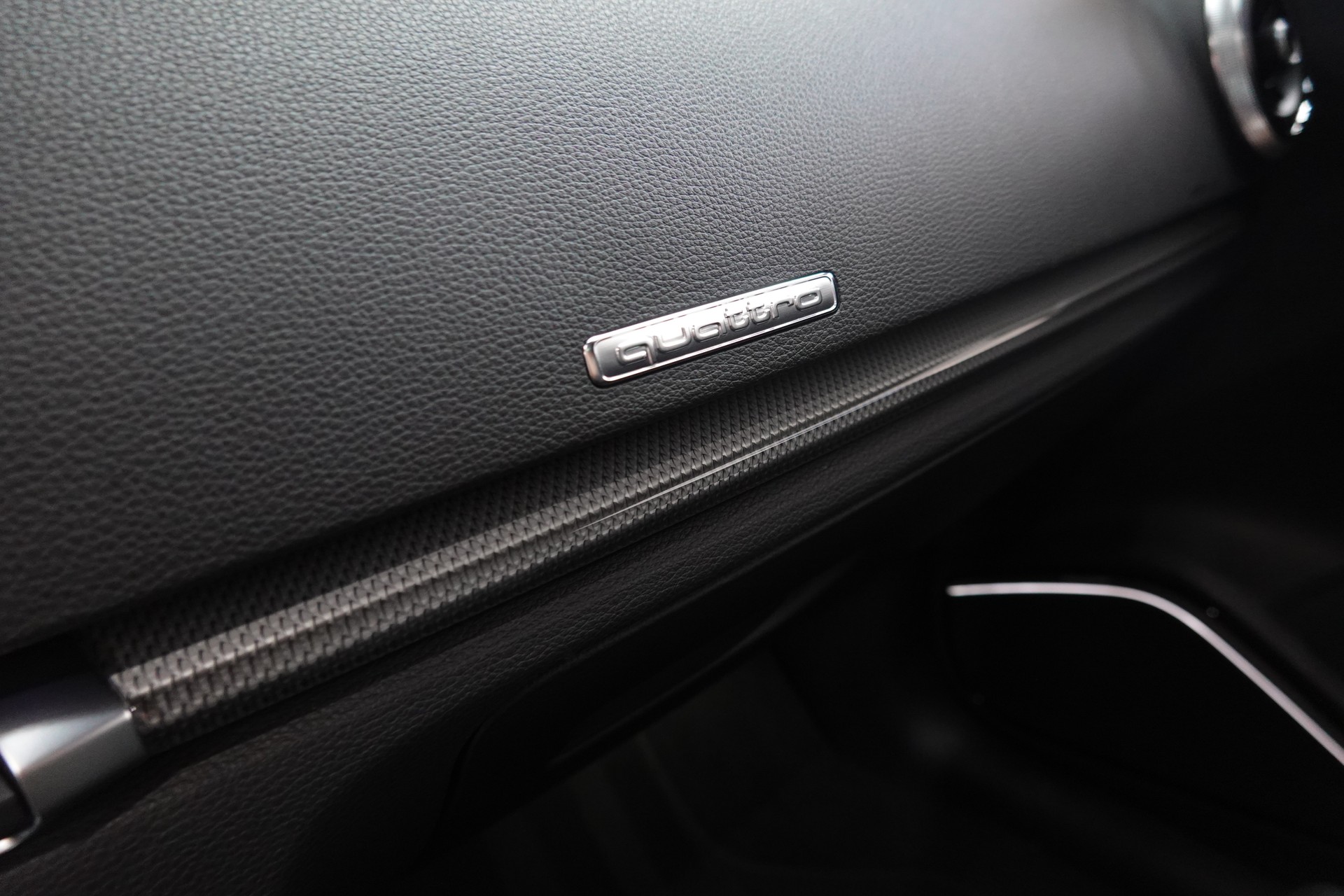 AUDI RS3 LIMOUSINE 2.5 TSI QUATTRO S-TRONIC CH-FZ SEDAN NO OPF ON TOP-image-29