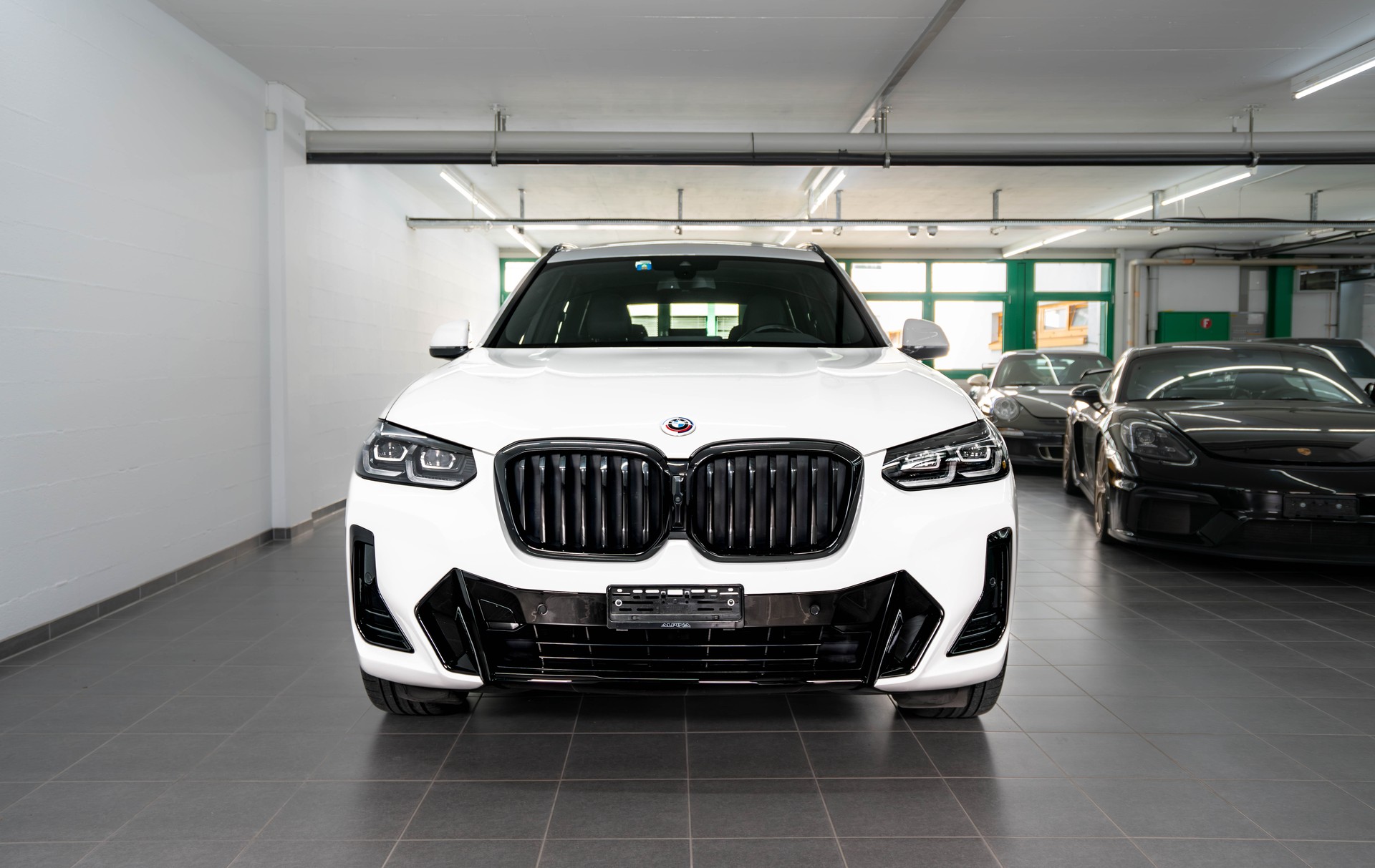 BMW X3 xDrive 48V 30d M Sport-showroom-element-1