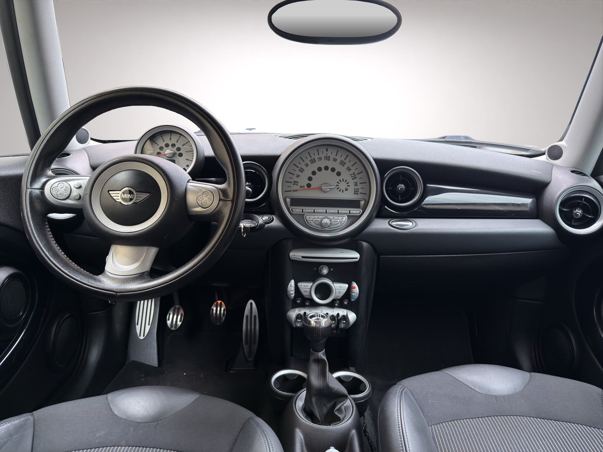 MINI Cooper S-image-11