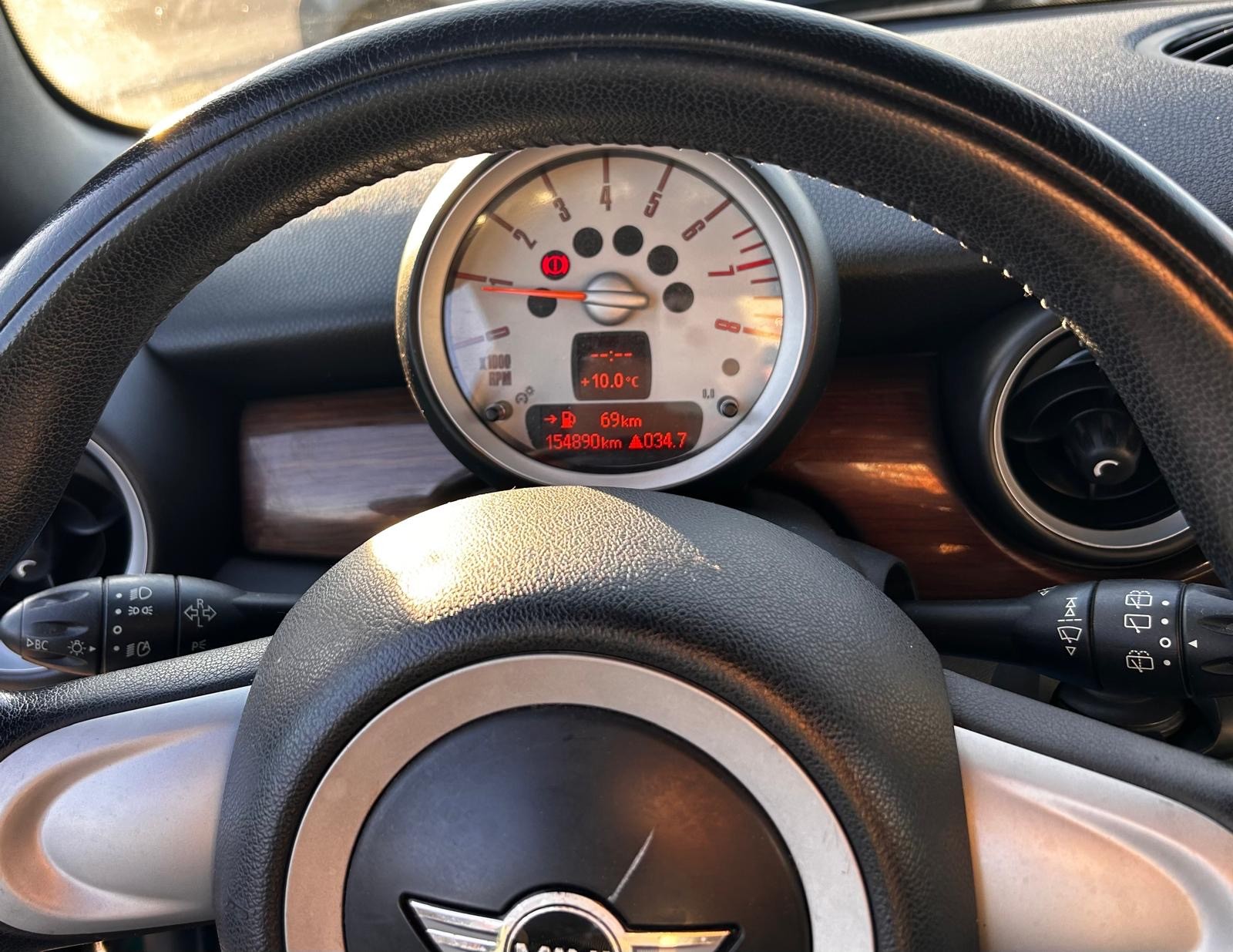 MINI COOPER-image-3