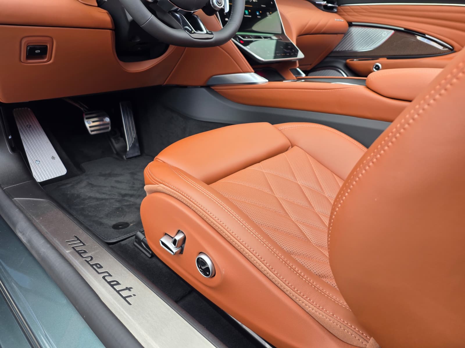MASERATI GranCabrio Modena-image-11