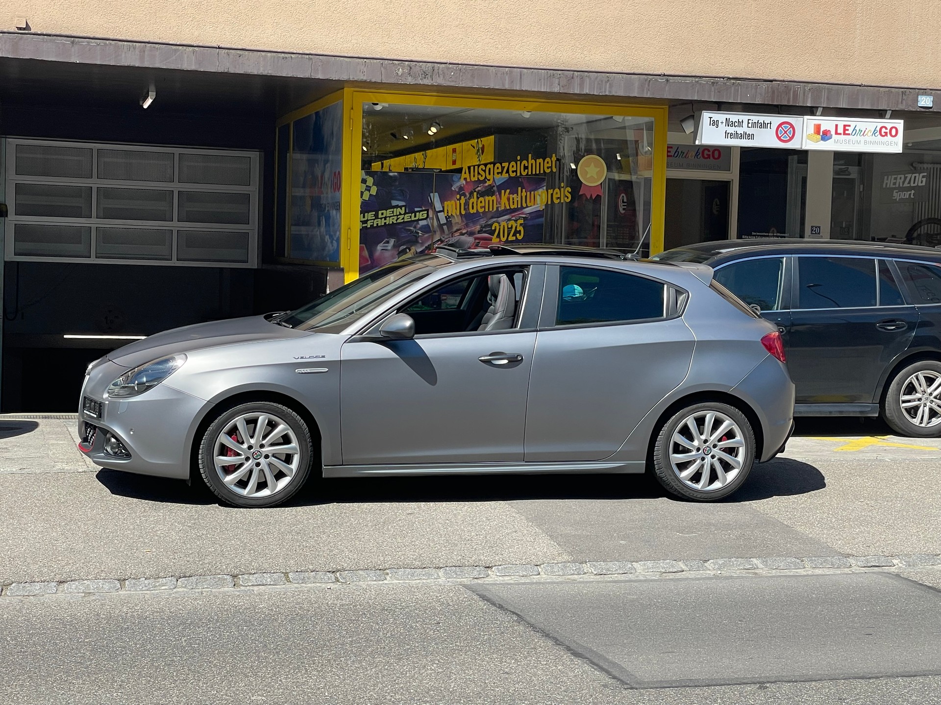 ALFA ROMEO Giulietta 1750 TBi Veloce TCT, Frisch ab MFK 05.2026-image-7