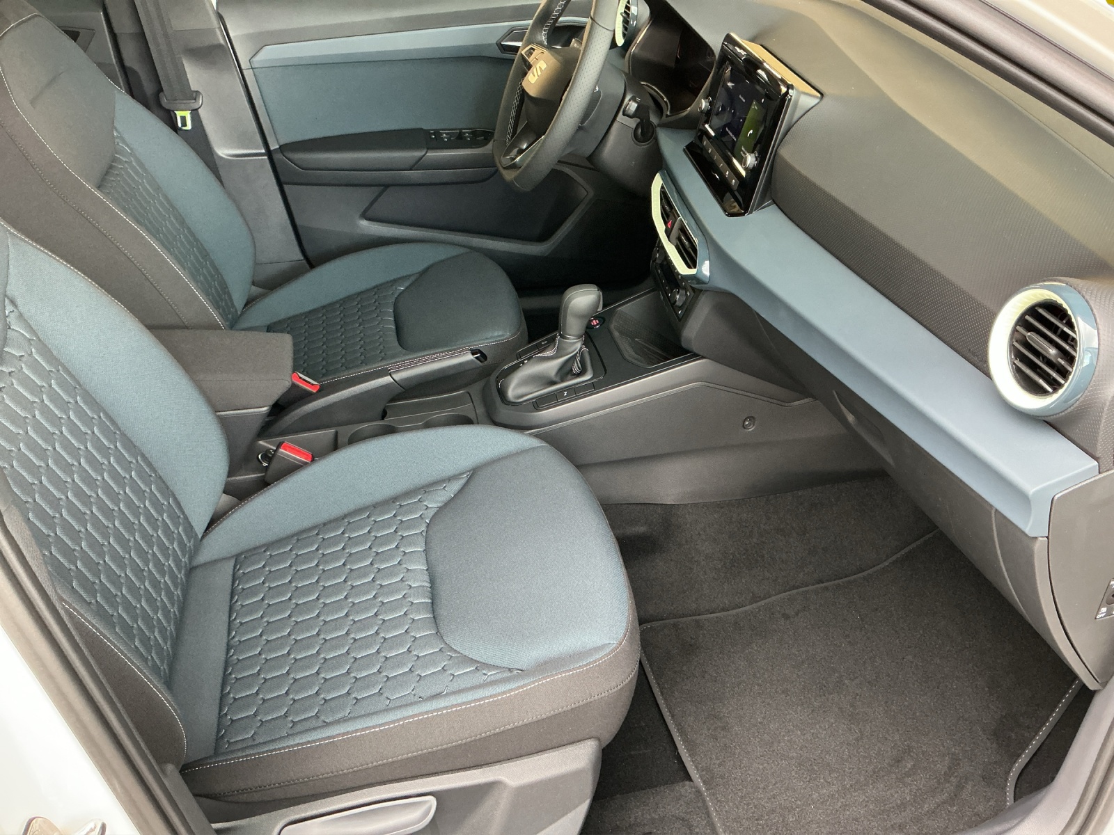 SEAT Ibiza 1.0 EcoTSI Style-image-10