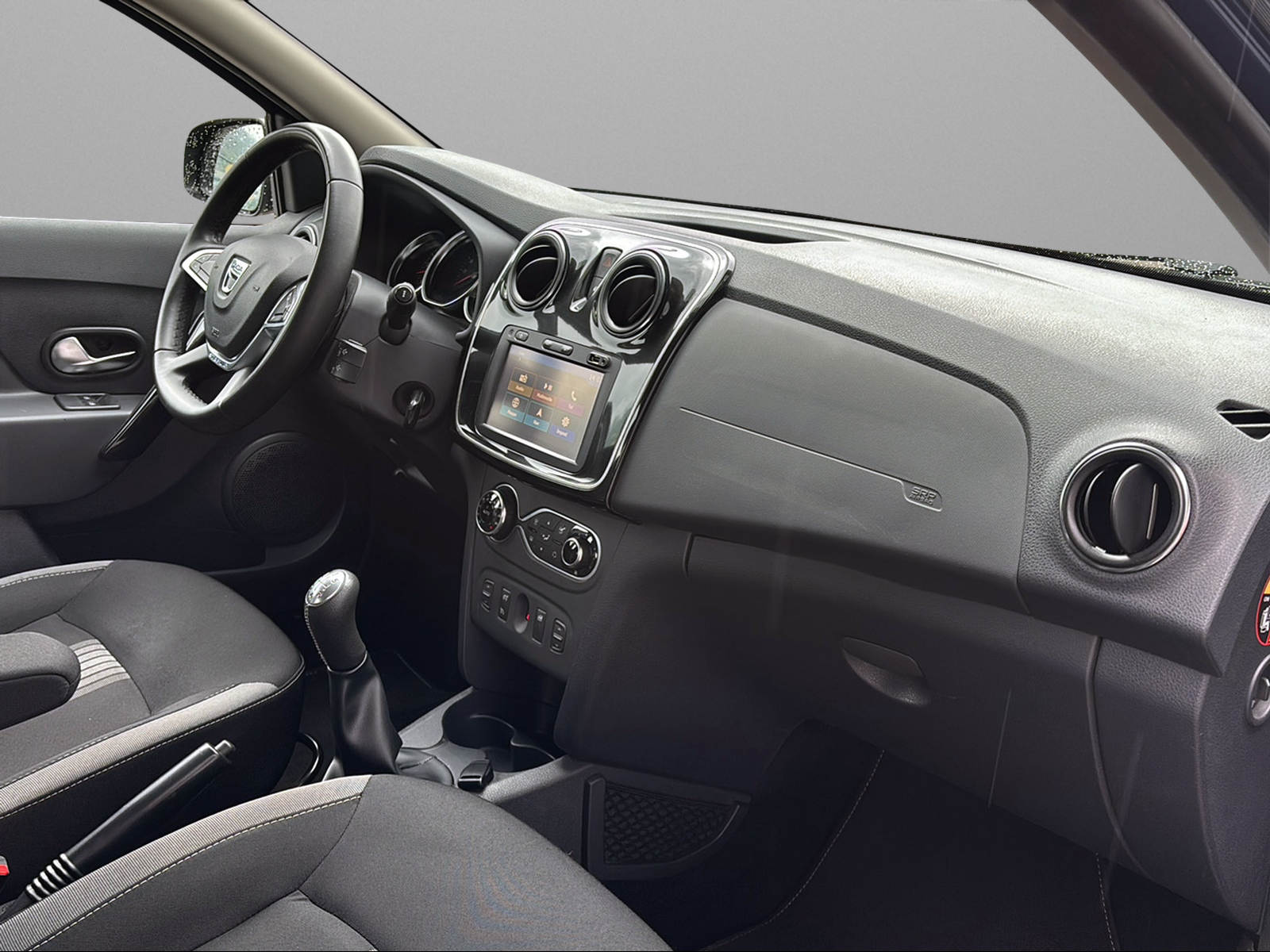 DACIA Sandero TCe 90 Stepway Unlimited-image-9