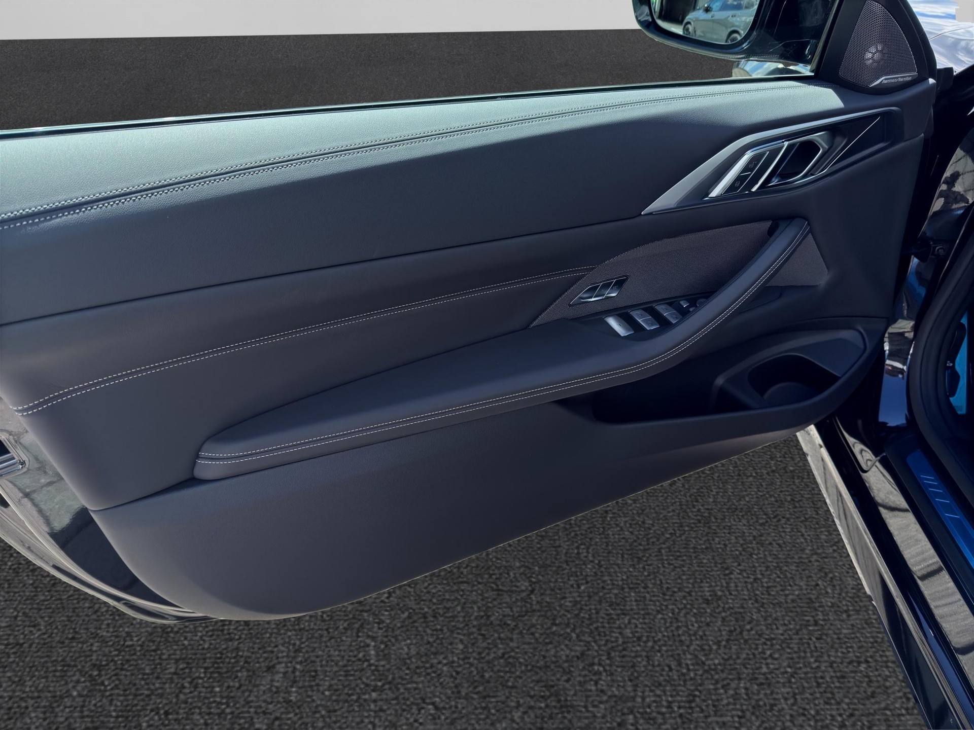 BMW M440i xDrive Cabrio M Sport Pro-image-9