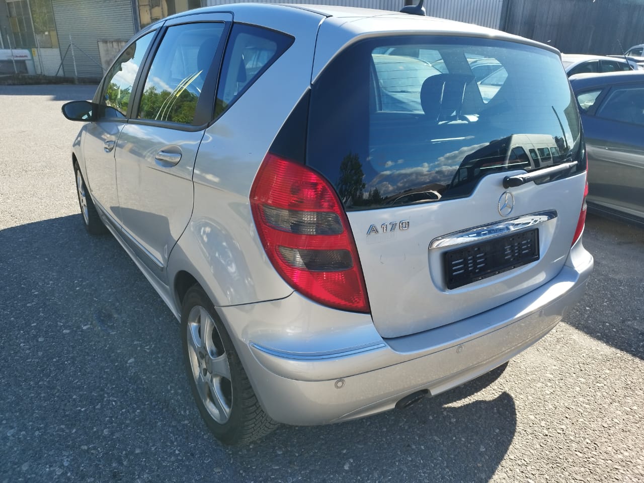 MERCEDES-BENZ A 170 Classic-image-4