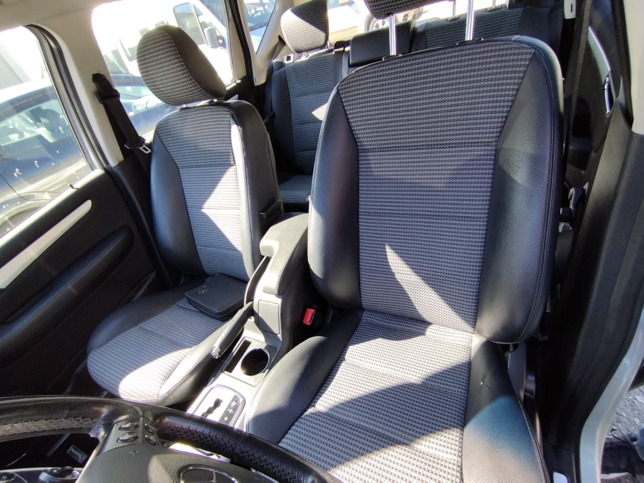 MERCEDES-BENZ A 170 Classic-image-9